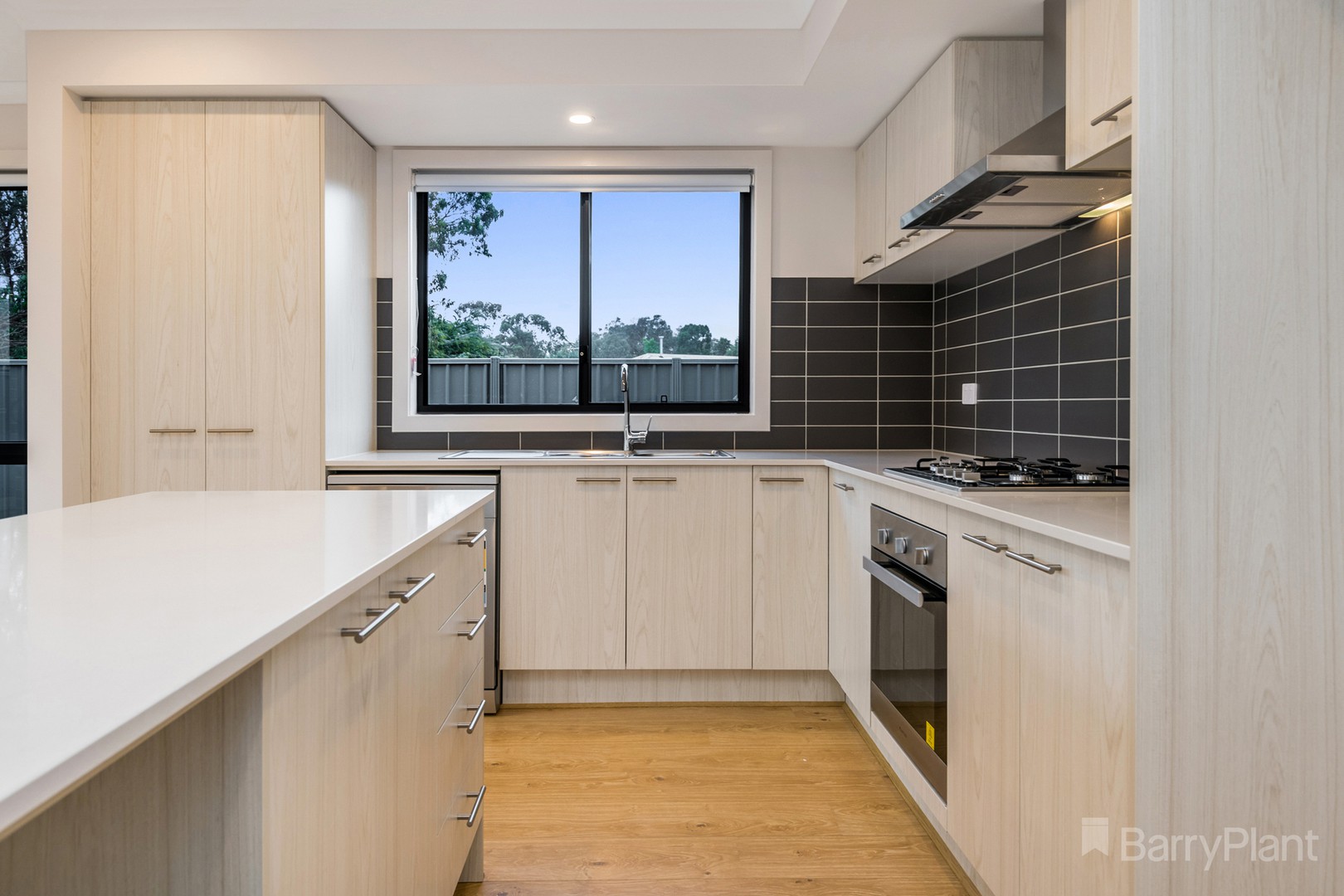 21 Bradfield Loop, Strathfieldsaye, VIC 3551, Strathfieldsaye - Thumbnail 3
