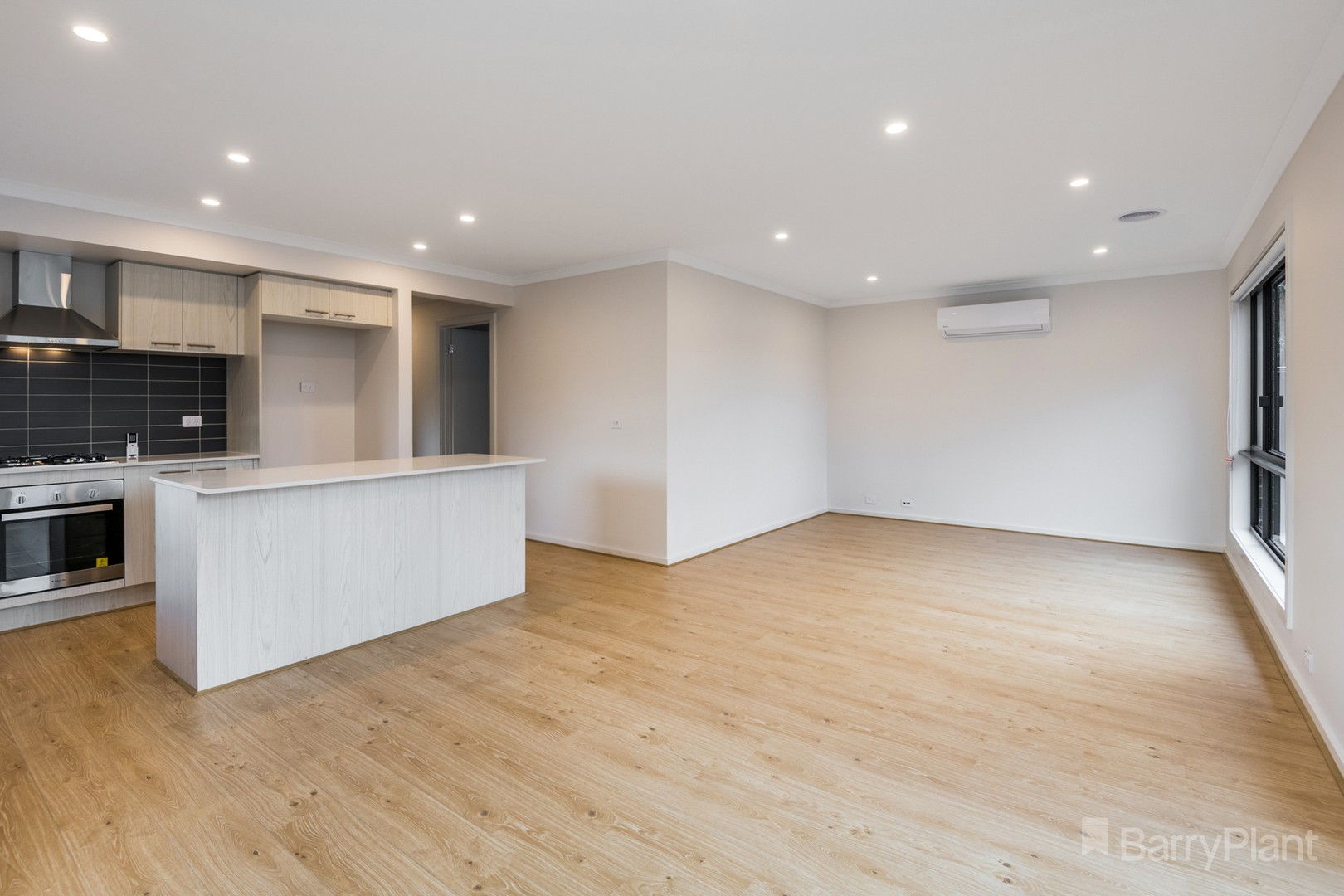 21 Bradfield Loop, Strathfieldsaye, VIC 3551, Strathfieldsaye - Thumbnail 4