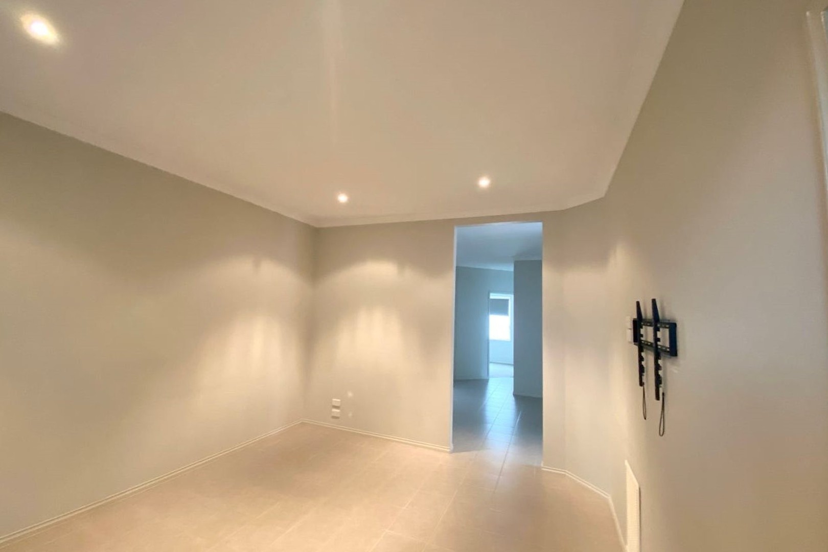 21 Brighton Place, Craigieburn, VIC 3064 - Thumbnail 1 - 27/10/2026