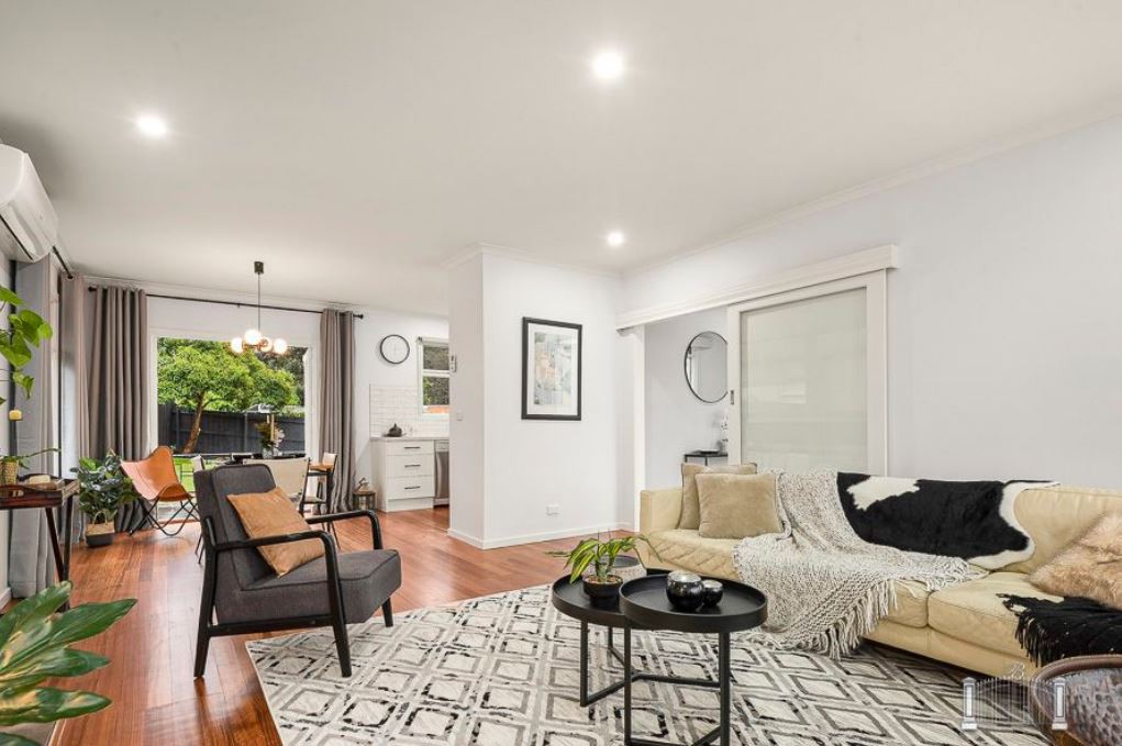 21 Broadlea Crescent, Viewbank, VIC 3084, Viewbank - Thumbnail 3