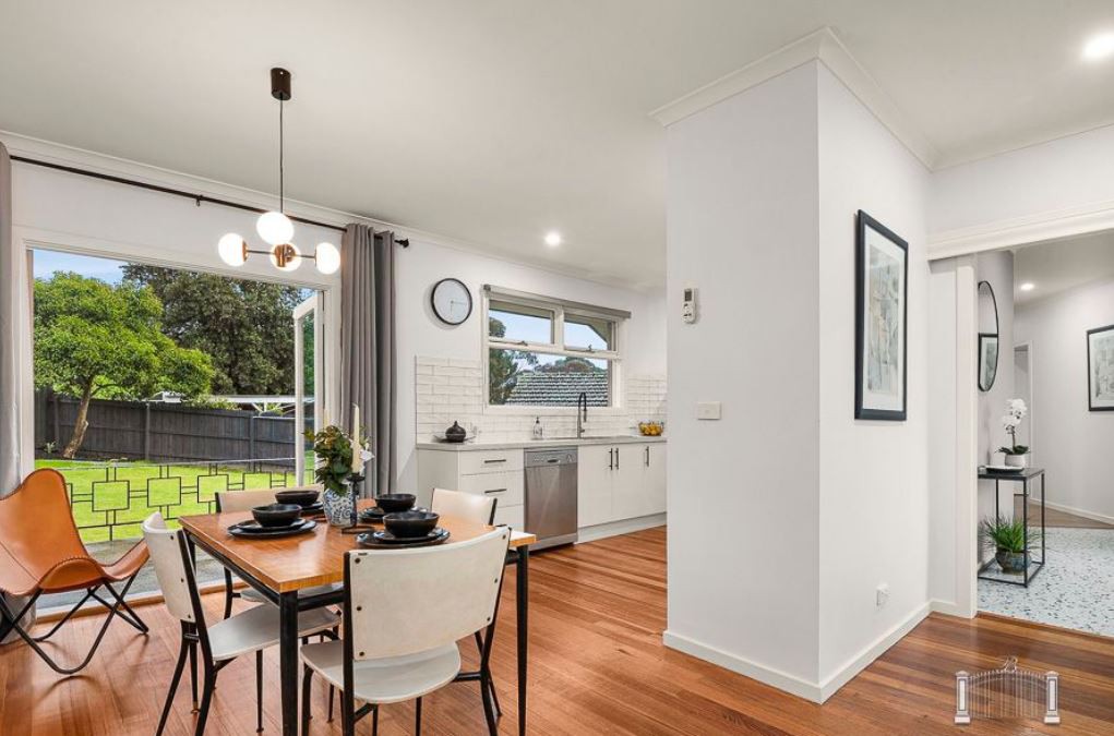 21 Broadlea Crescent, Viewbank, VIC 3084, Viewbank - Thumbnail 4