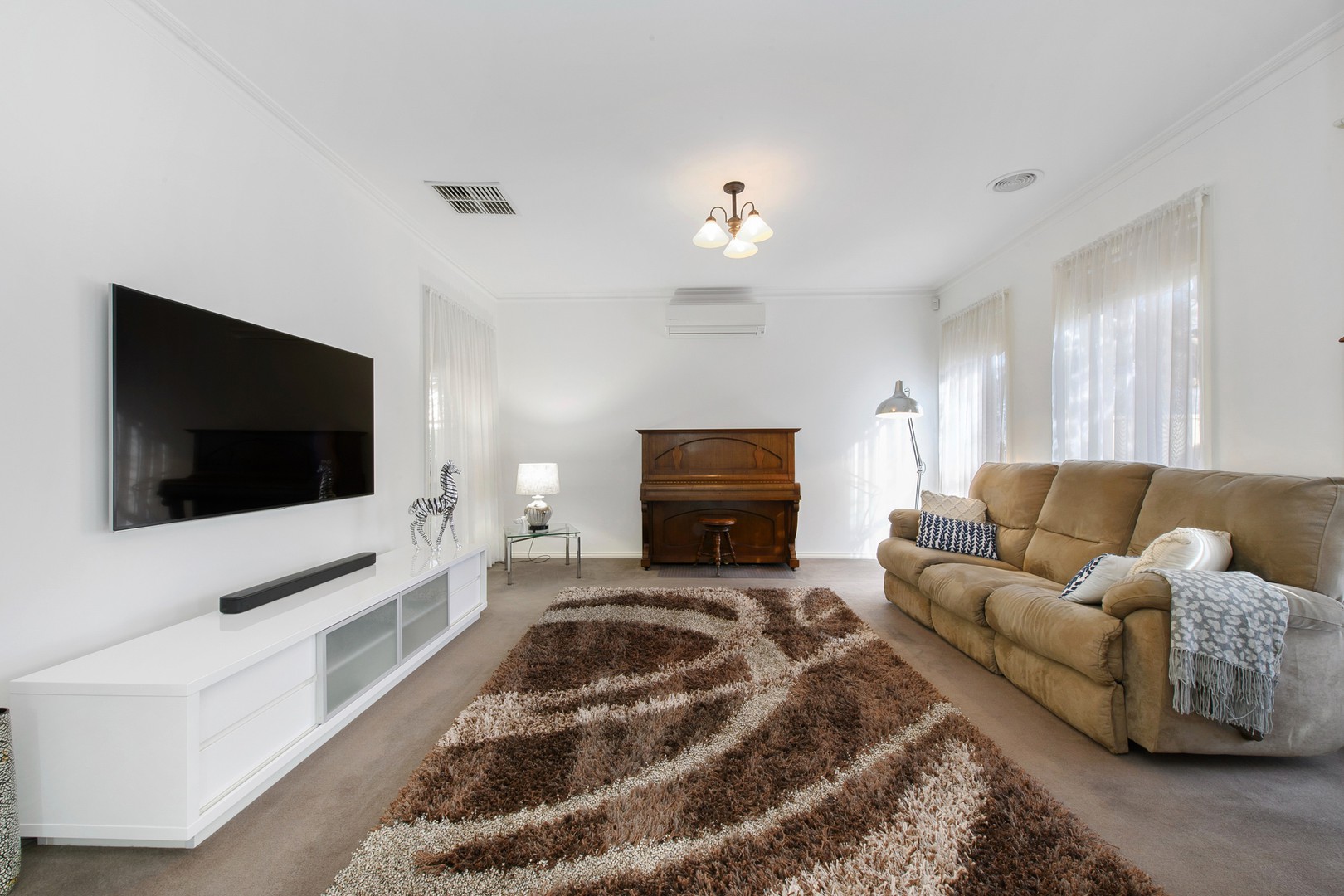 21 Bruce Way, Taylors Lakes, VIC 3038, Taylors Lakes - Thumbnail 4