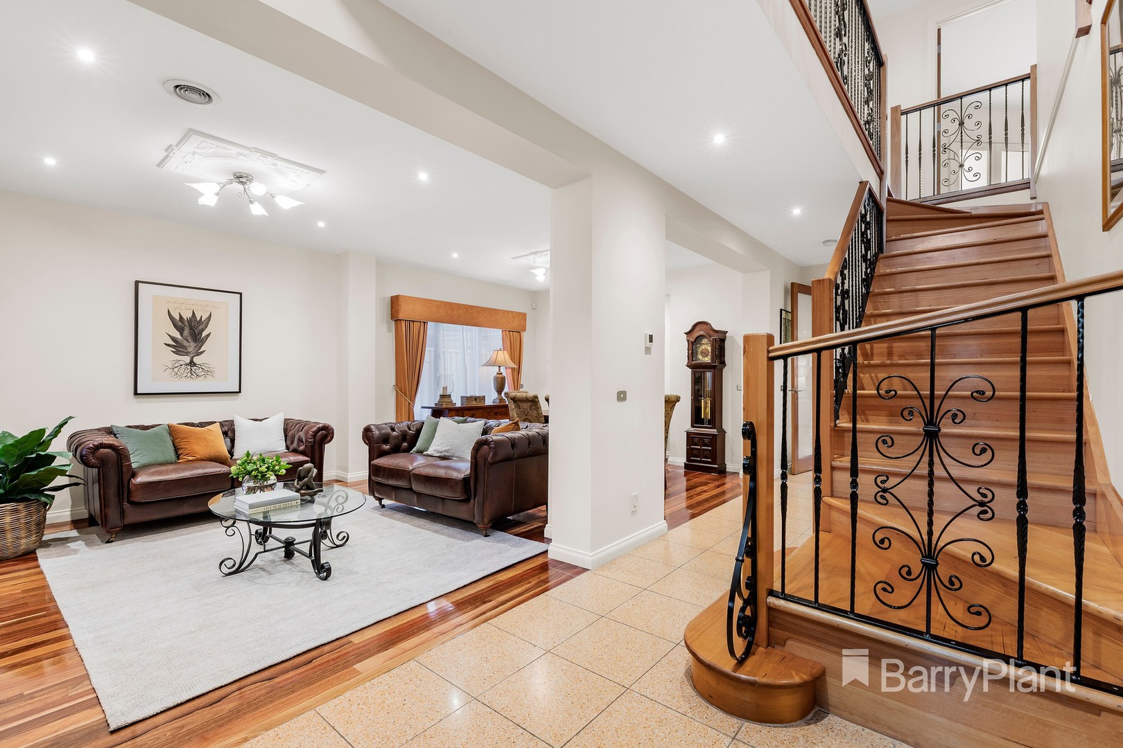21 Bushmans Way, South Morang, VIC 3752, South Morang - Thumbnail 2