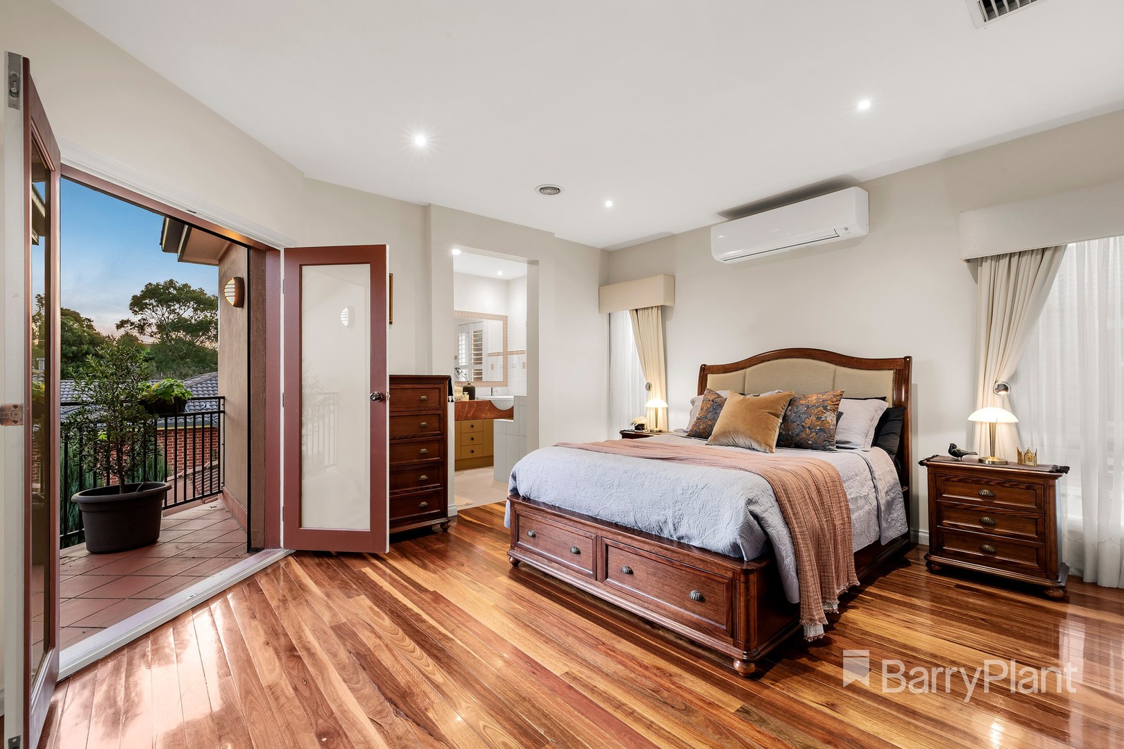 21 Bushmans Way, South Morang, VIC 3752, South Morang - Thumbnail 8