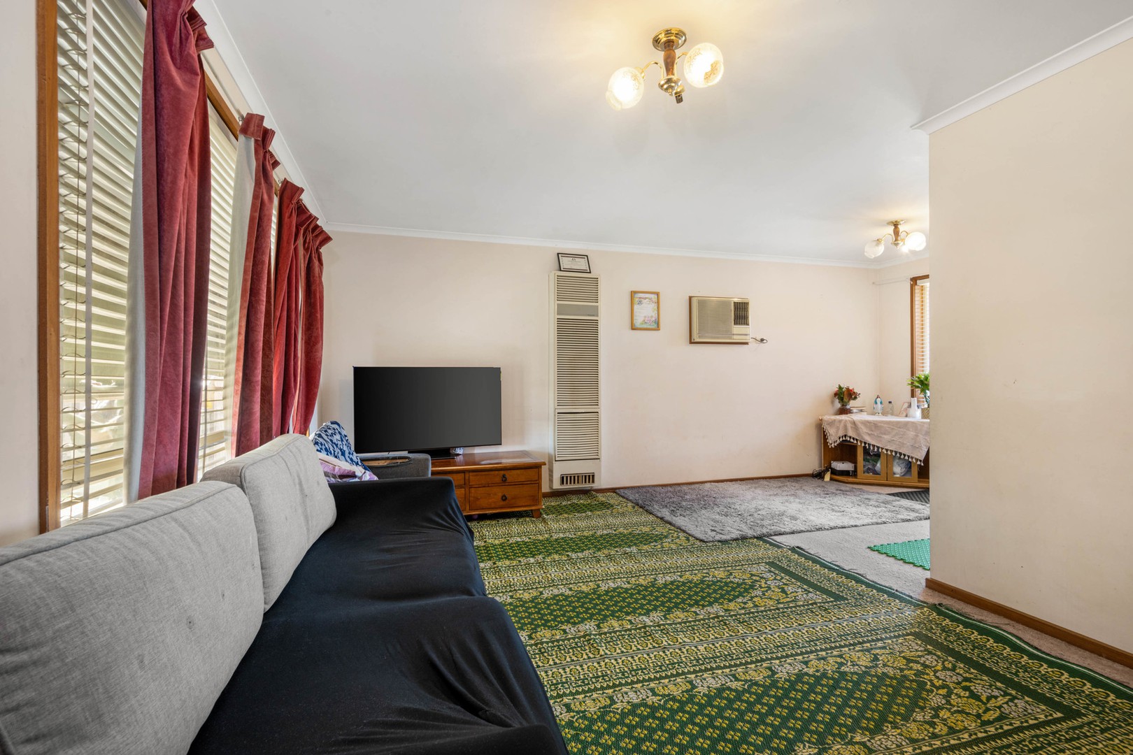 21 Caldermeade Road, Corio, VIC 3214 - Thumbnail 2 - 27/02/2025