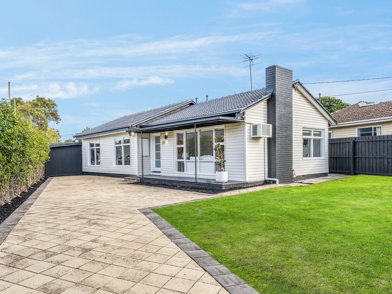 21 Castleton Road, Herne Hill, VIC 3218 - Image - 10/09/2026