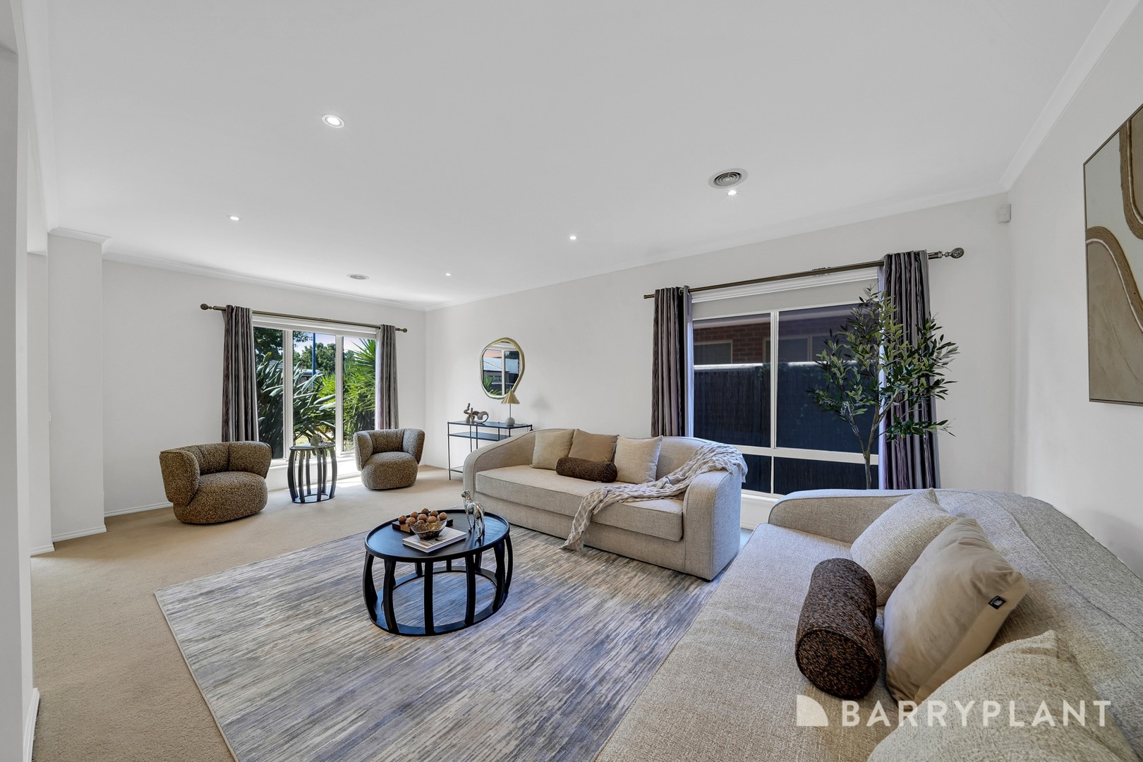 21 Catania Avenue, Point Cook, VIC 3030, Point Cook - Thumbnail 3