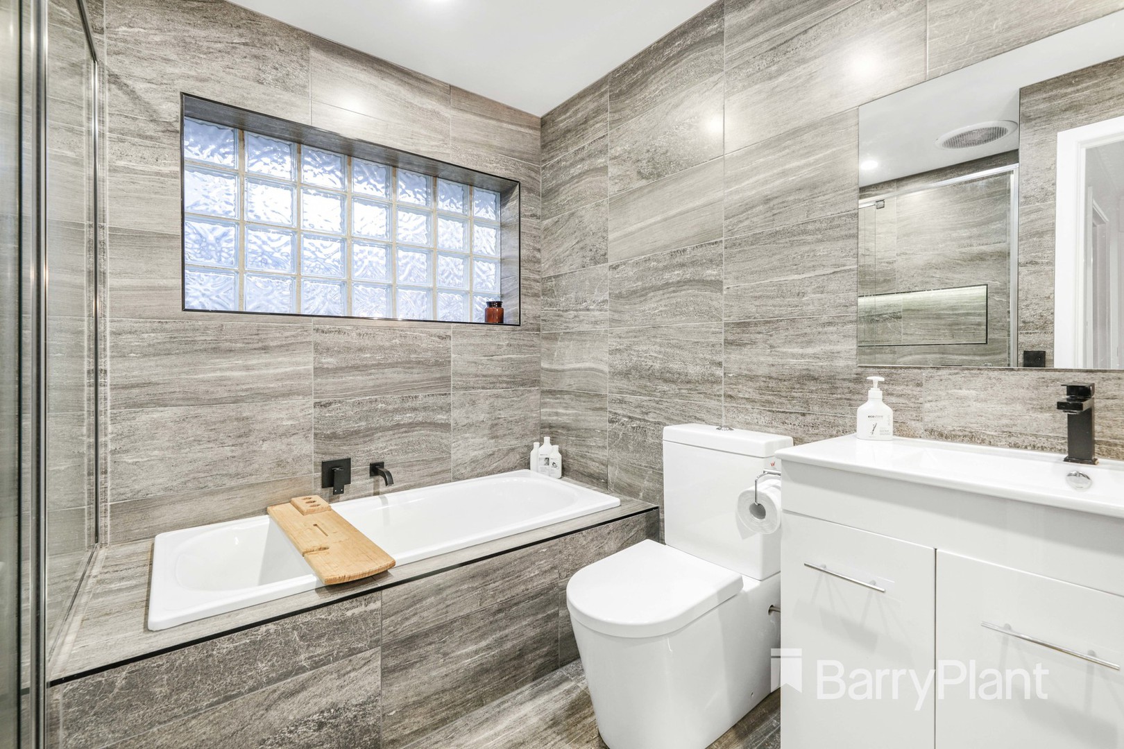 21 Cherylnne Crescent, Kilsyth, VIC 3137, Kilsyth - Thumbnail 5