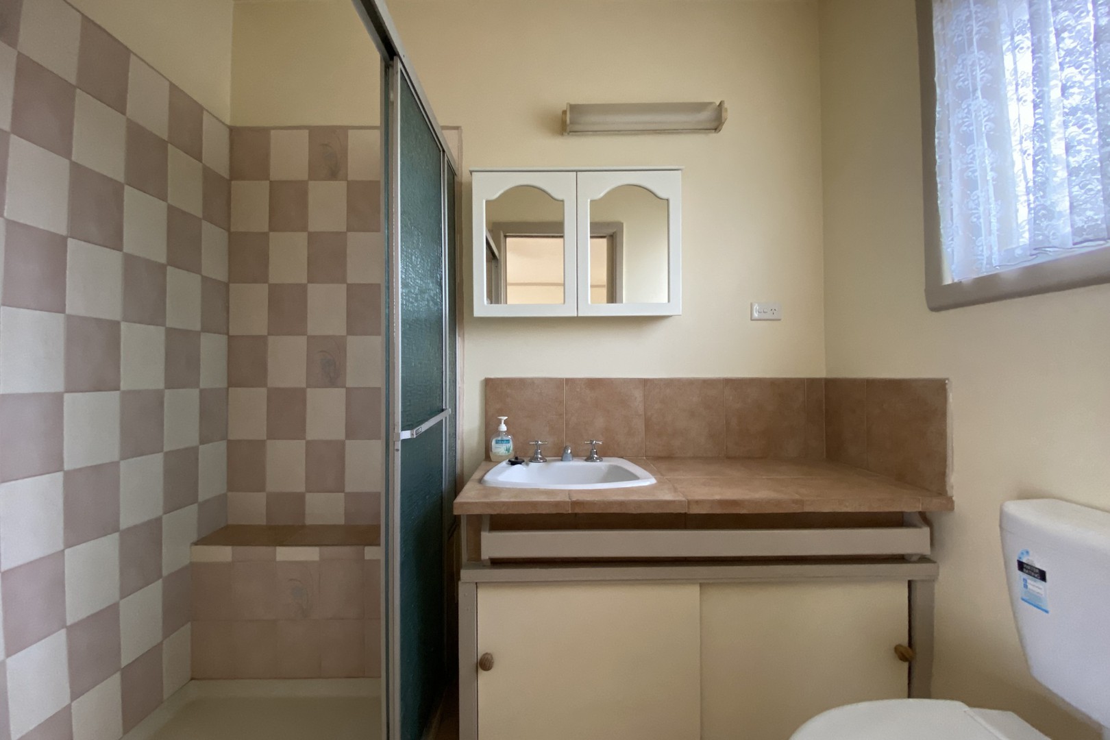 21 Clements Grove, Reservoir, VIC 3073, Reservoir - Thumbnail 6