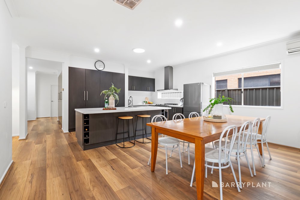21 Conelly Way, South Morang, VIC 3752, South Morang - Thumbnail 3