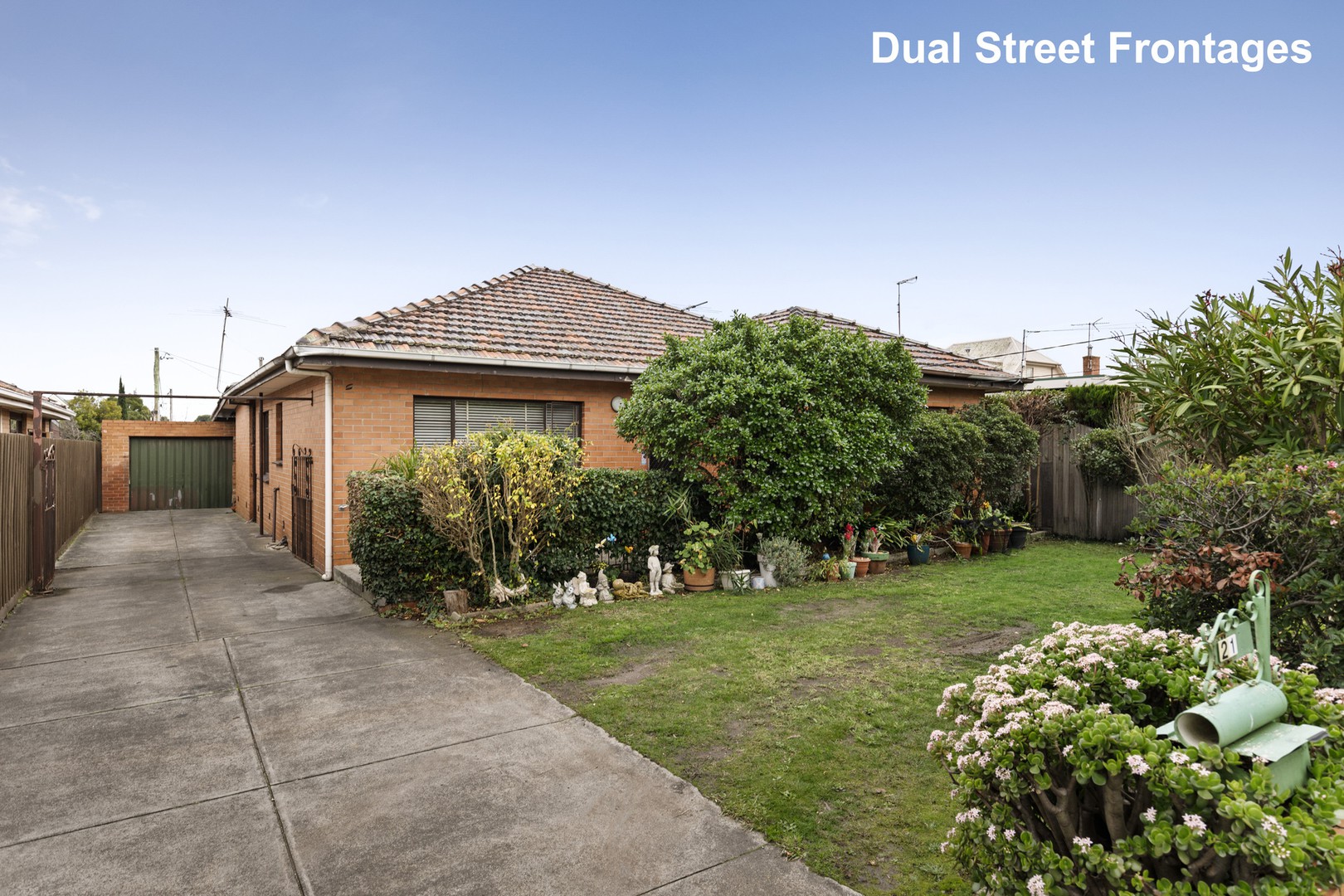 21 Coniston Avenue, Airport West, VIC 3042 - Thumbnail 2 - 23/07/2026