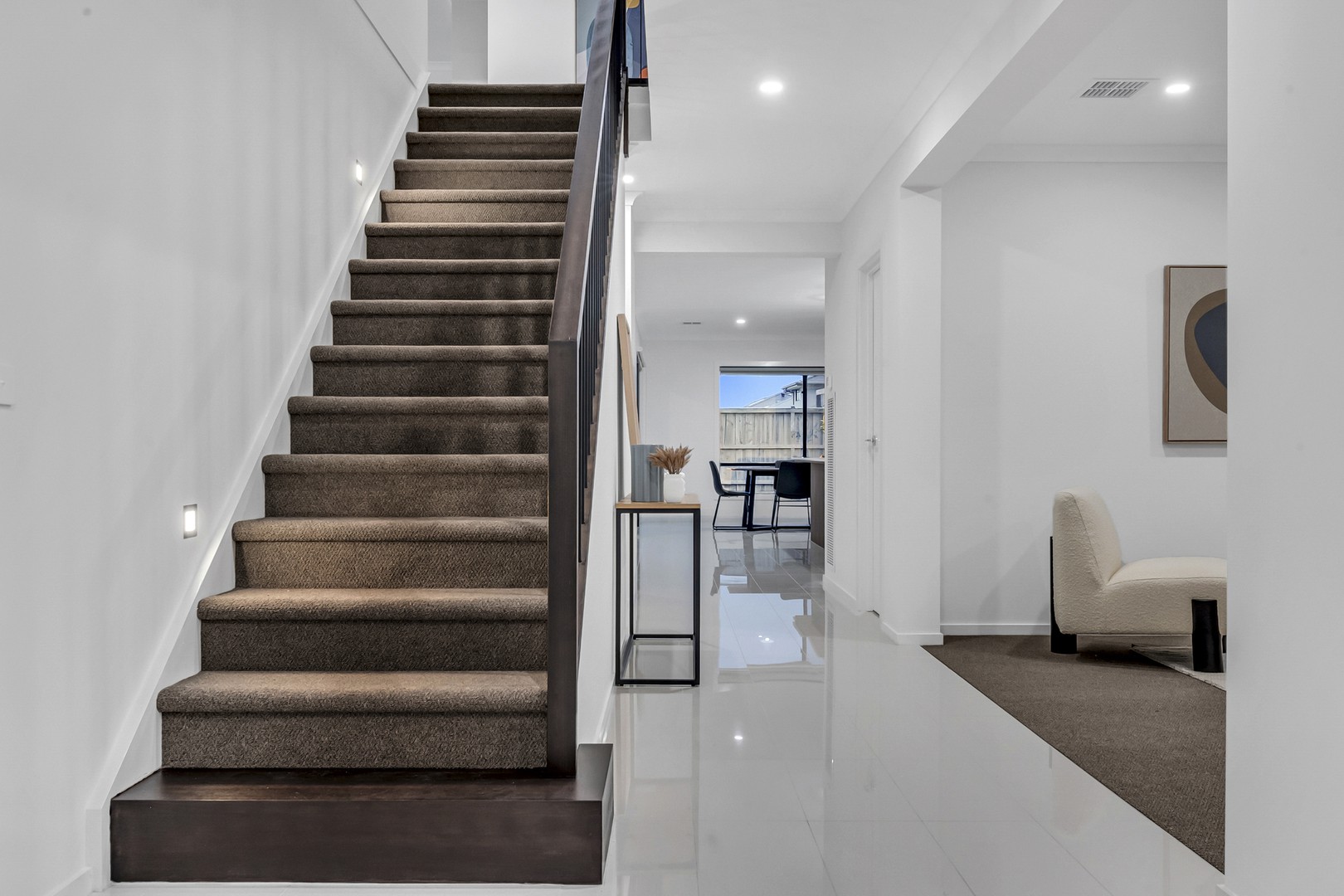 21 Cornhill Parkway, Donnybrook, VIC 3064 - Thumbnail 2 - 01/12/2023