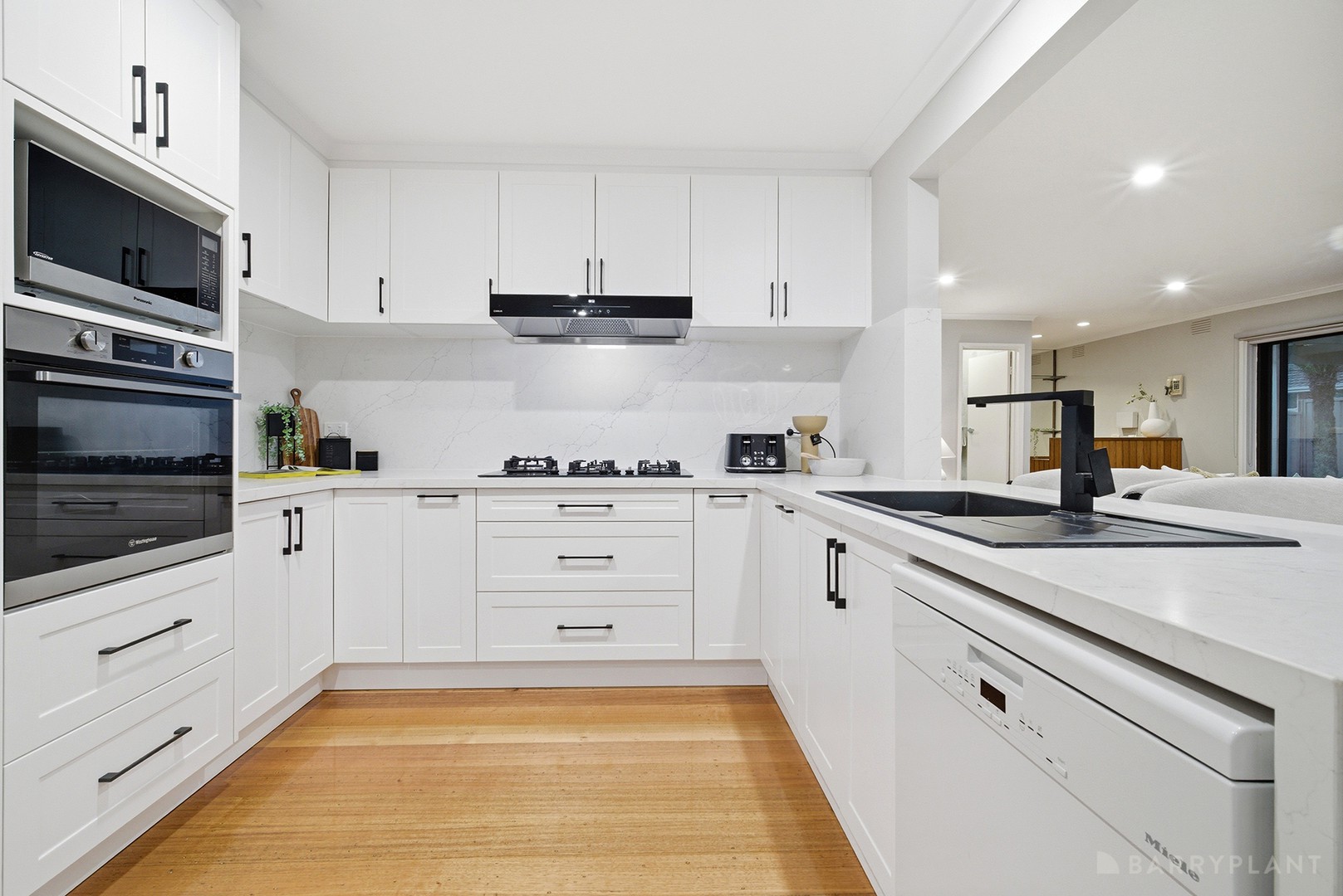 21 Cornwall Avenue, Keysborough, VIC 3173, Keysborough - Thumbnail 5