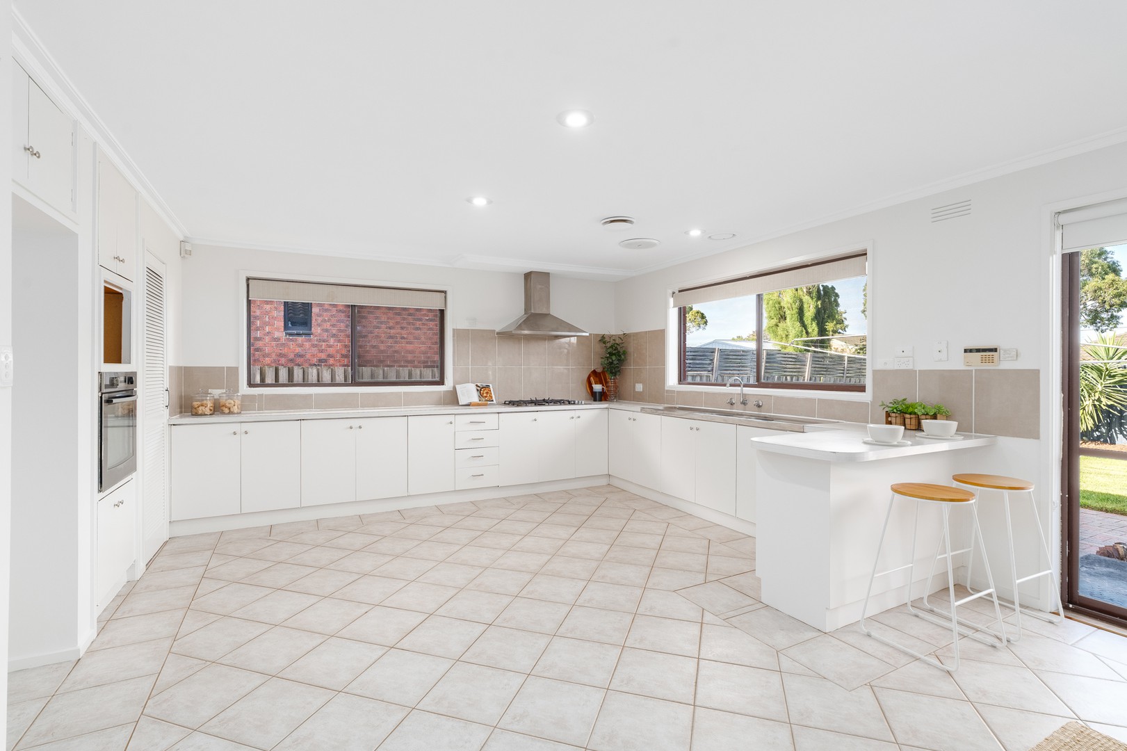 21 Cranmere Avenue, Belmont, VIC 3216, Belmont - Thumbnail 6