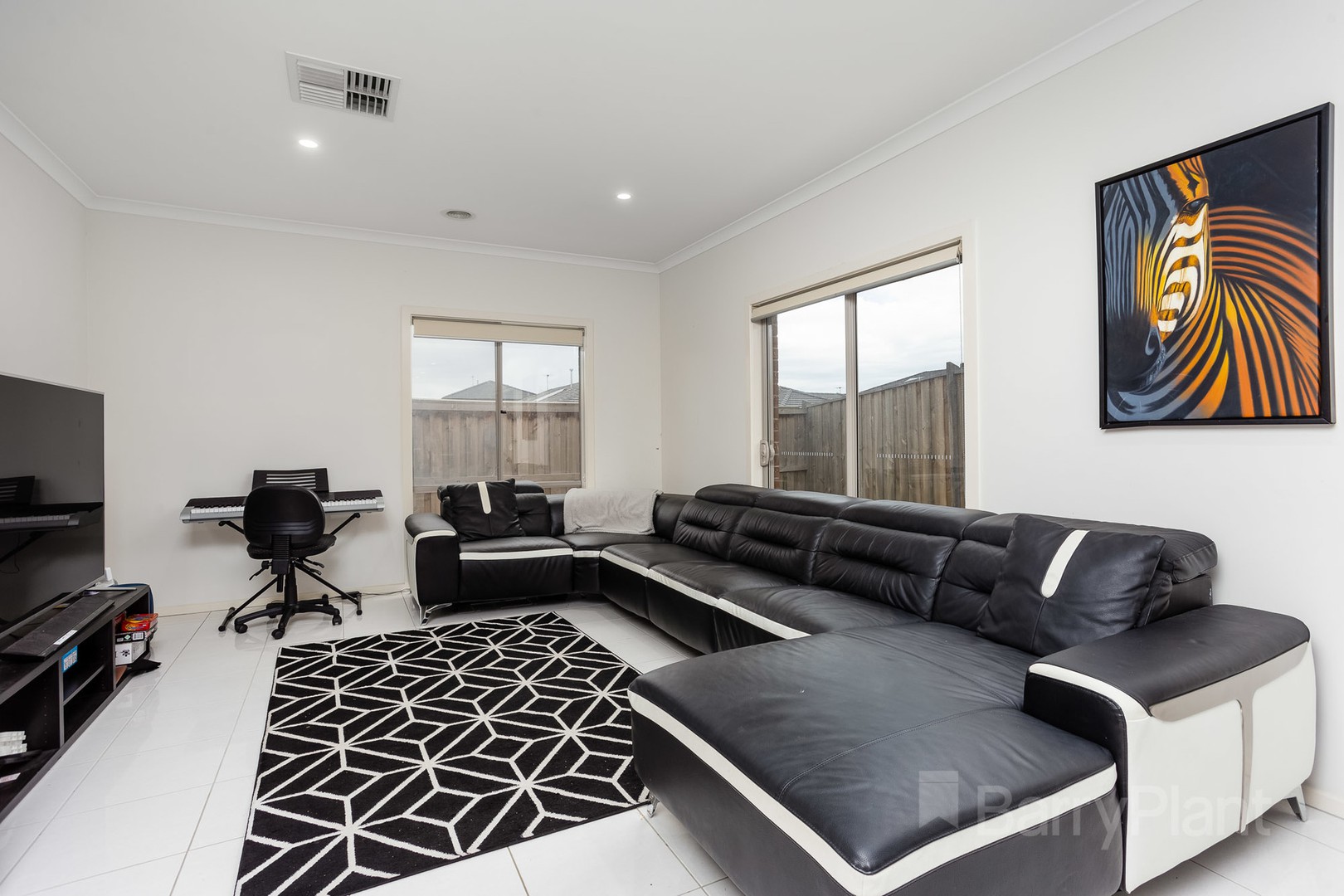 21 Creston Street, Point Cook, VIC 3030, Point Cook - Thumbnail 4