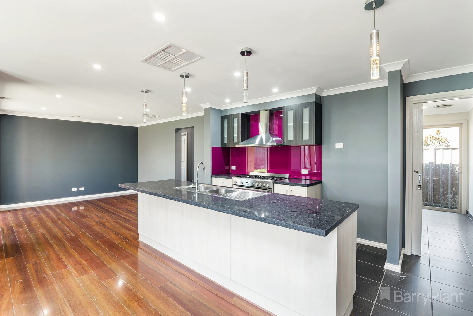 21 Crimmins Way, Kilmore, VIC 3764, Kilmore - Thumbnail 2