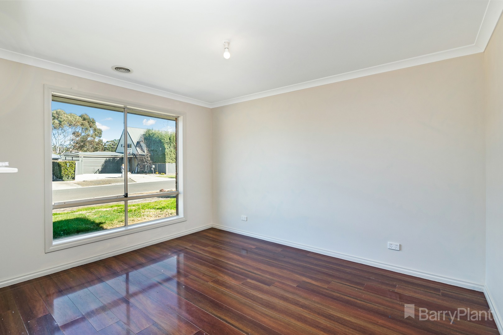 21 Crimmins Way, Kilmore, VIC 3764, Kilmore - Thumbnail 3