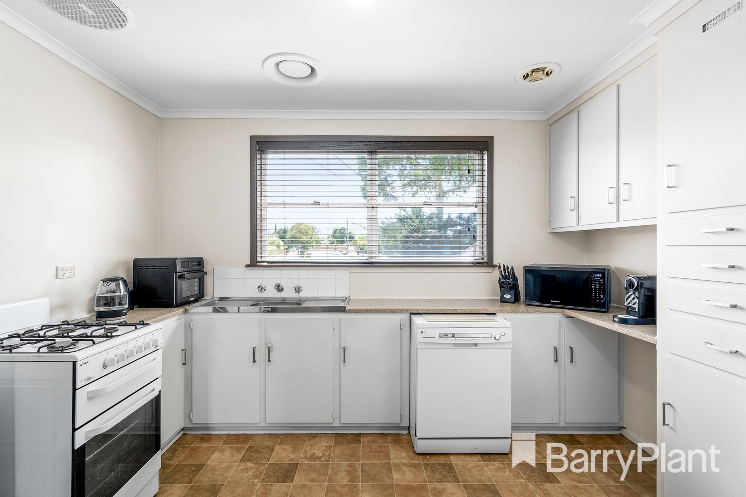 21 Dalton Street, Sunshine West, VIC 3020, Sunshine West - Thumbnail 4