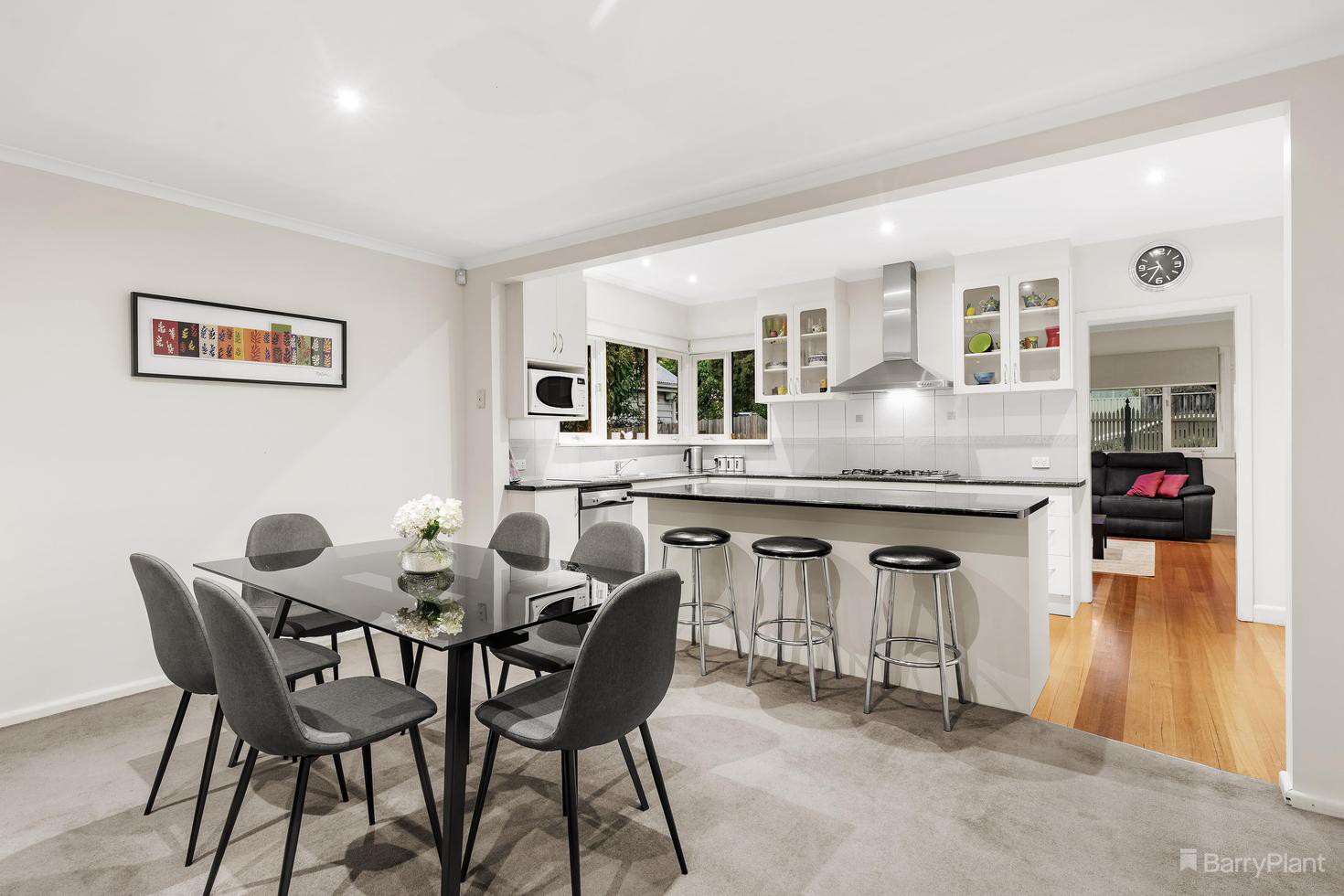 21 Deane Street, Blackburn North, VIC 3130, Blackburn North - Thumbnail 3