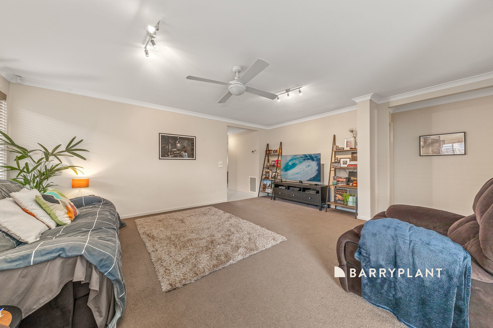 21 Devine Drive, Pakenham, VIC 3810, Pakenham - Thumbnail 5