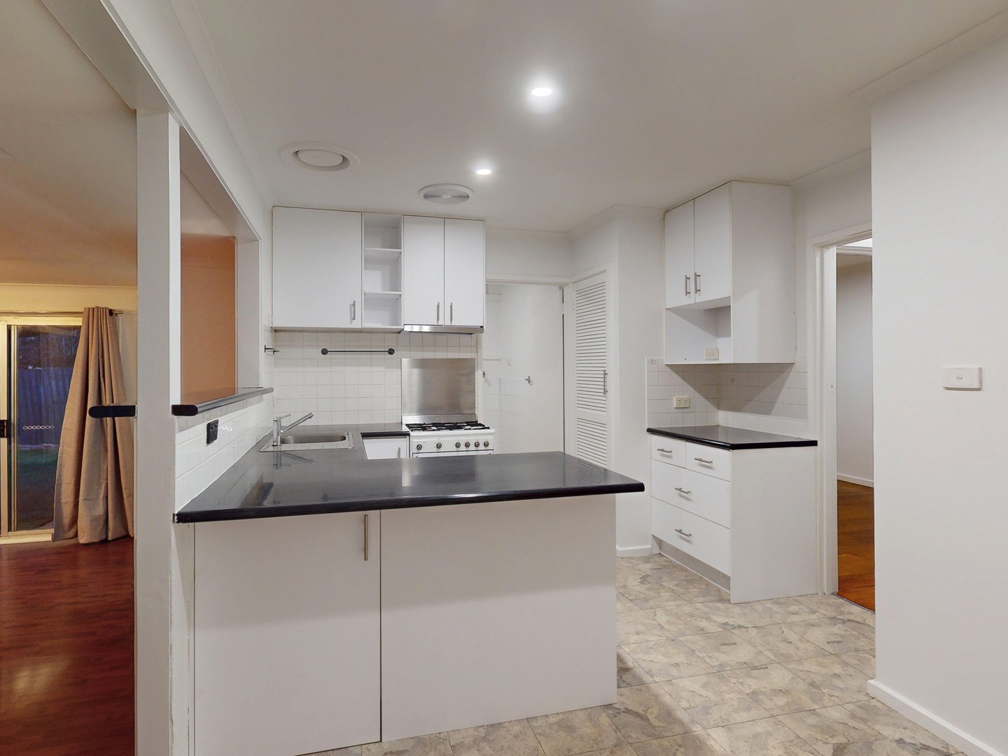 21 Dinah Parade, Keilor East, VIC 3033, Keilor East - Thumbnail 3
