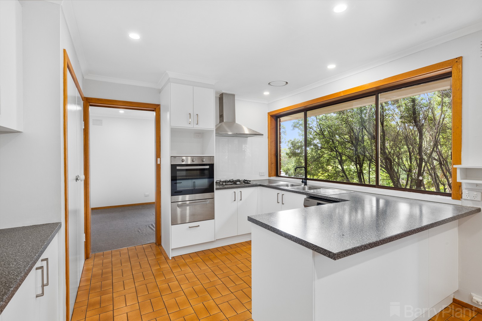 21 Edenhope Street, Kilsyth, VIC 3137, Kilsyth - Thumbnail 4