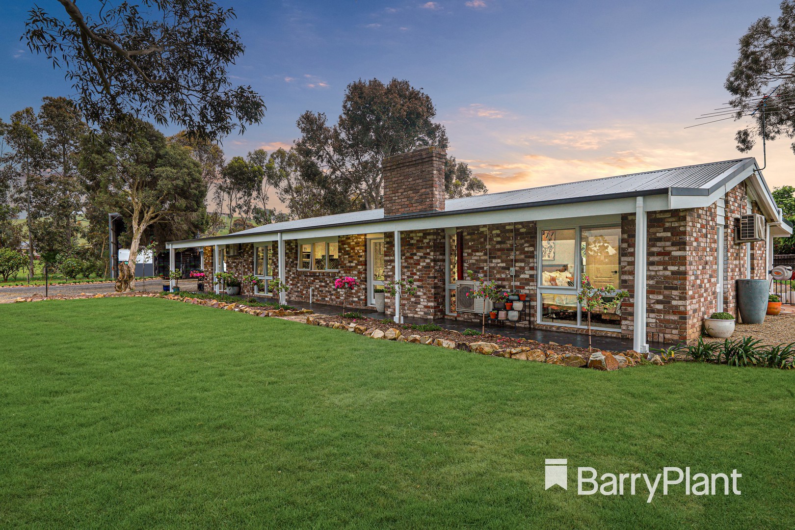 21 Ellis Road, Yarra Glen, VIC 3775, Yarra Glen - Thumbnail 3