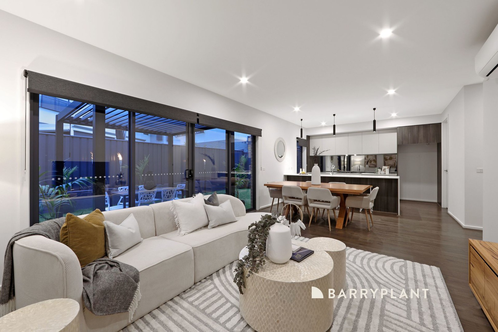 21 Emmeline Row, Rowville, VIC 3178, Rowville - Thumbnail 3