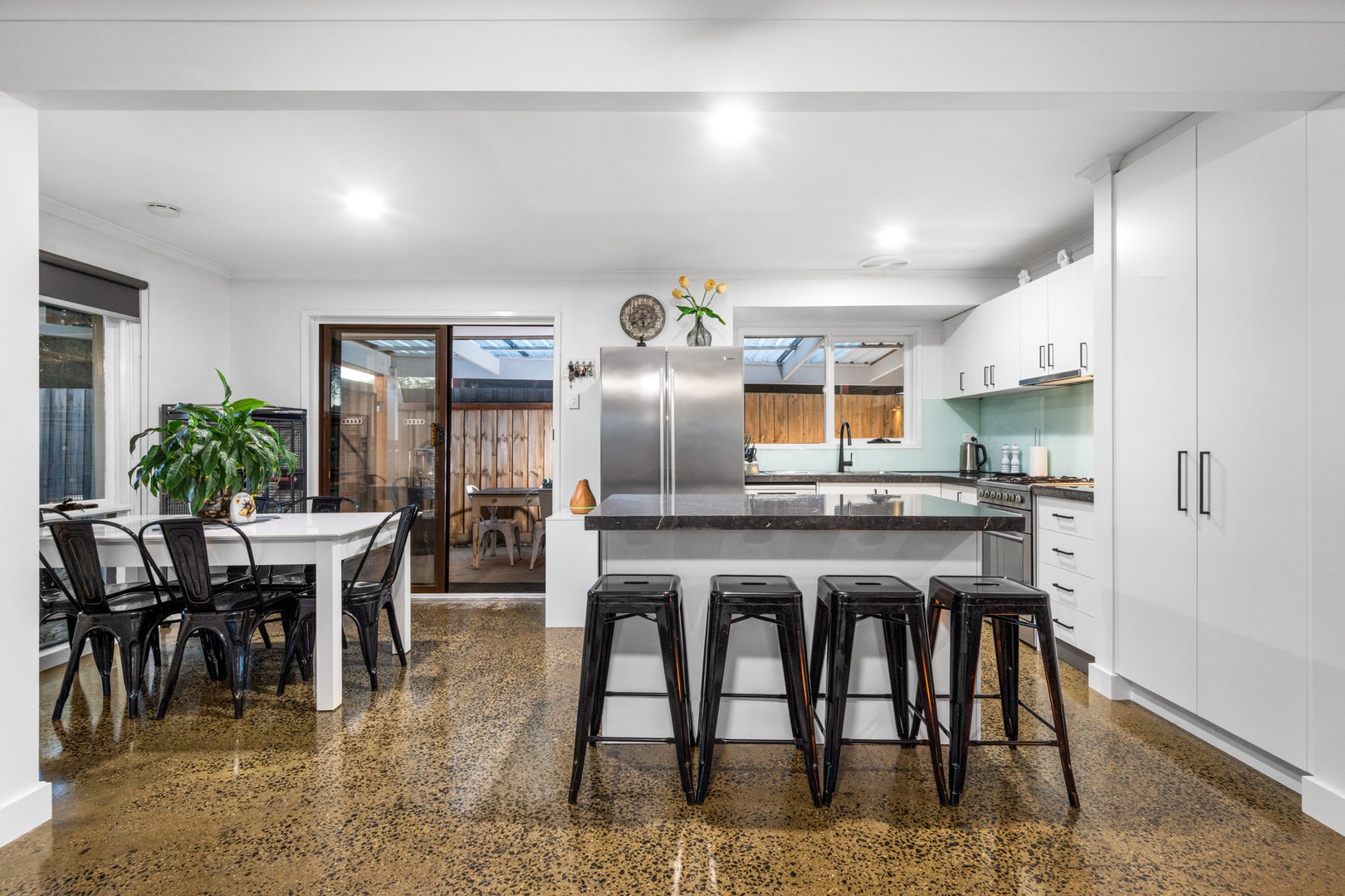 21 Enfield Drive, St Albans Park, VIC 3219, St Albans Park - Thumbnail 3