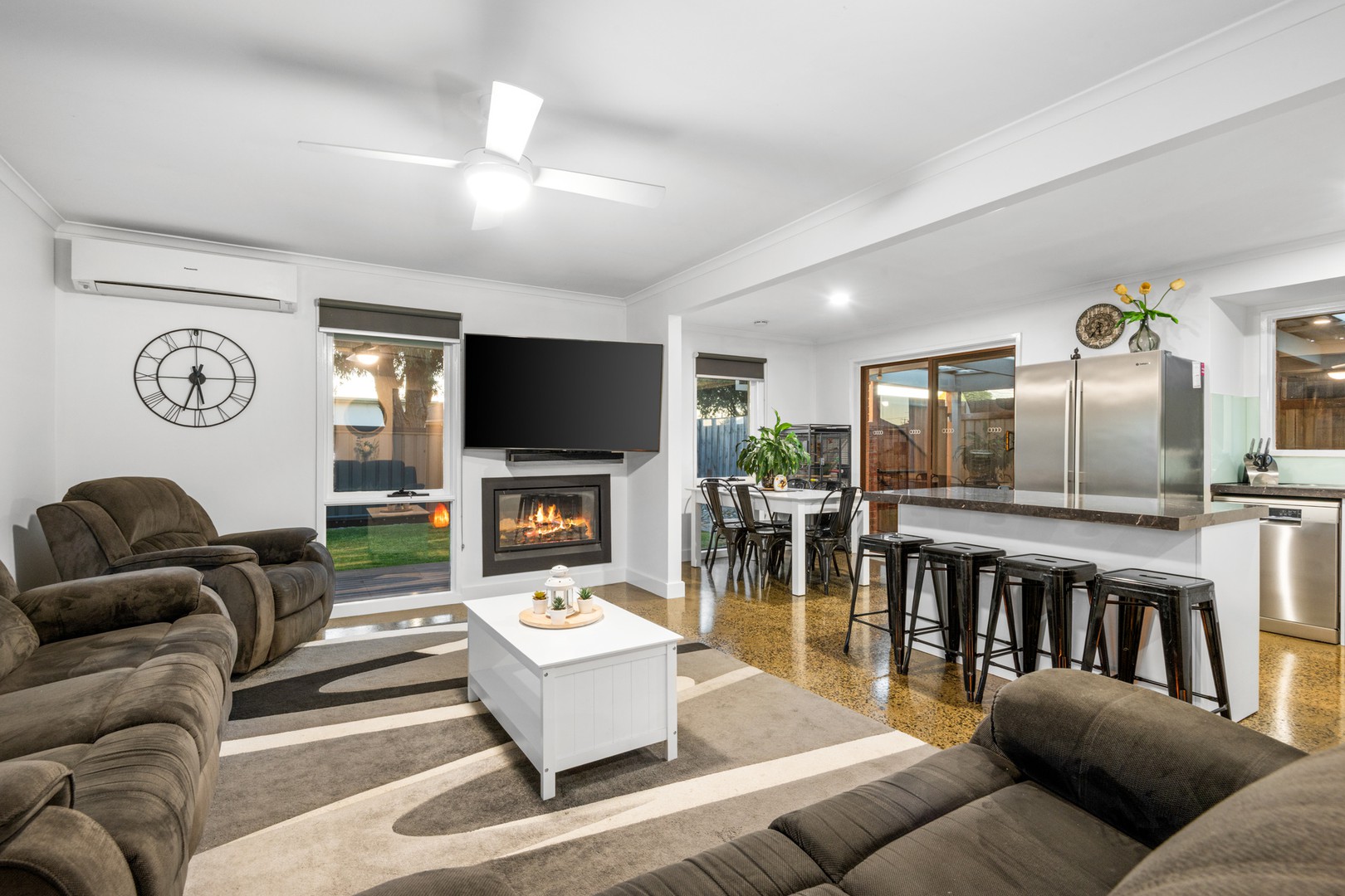 21 Enfield Drive, St Albans Park, VIC 3219, St Albans Park - Thumbnail 4