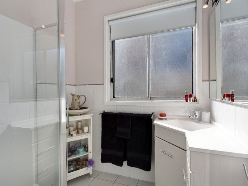 21 Erica Crescent, Heathmont, VIC 3135, Heathmont - Thumbnail 4