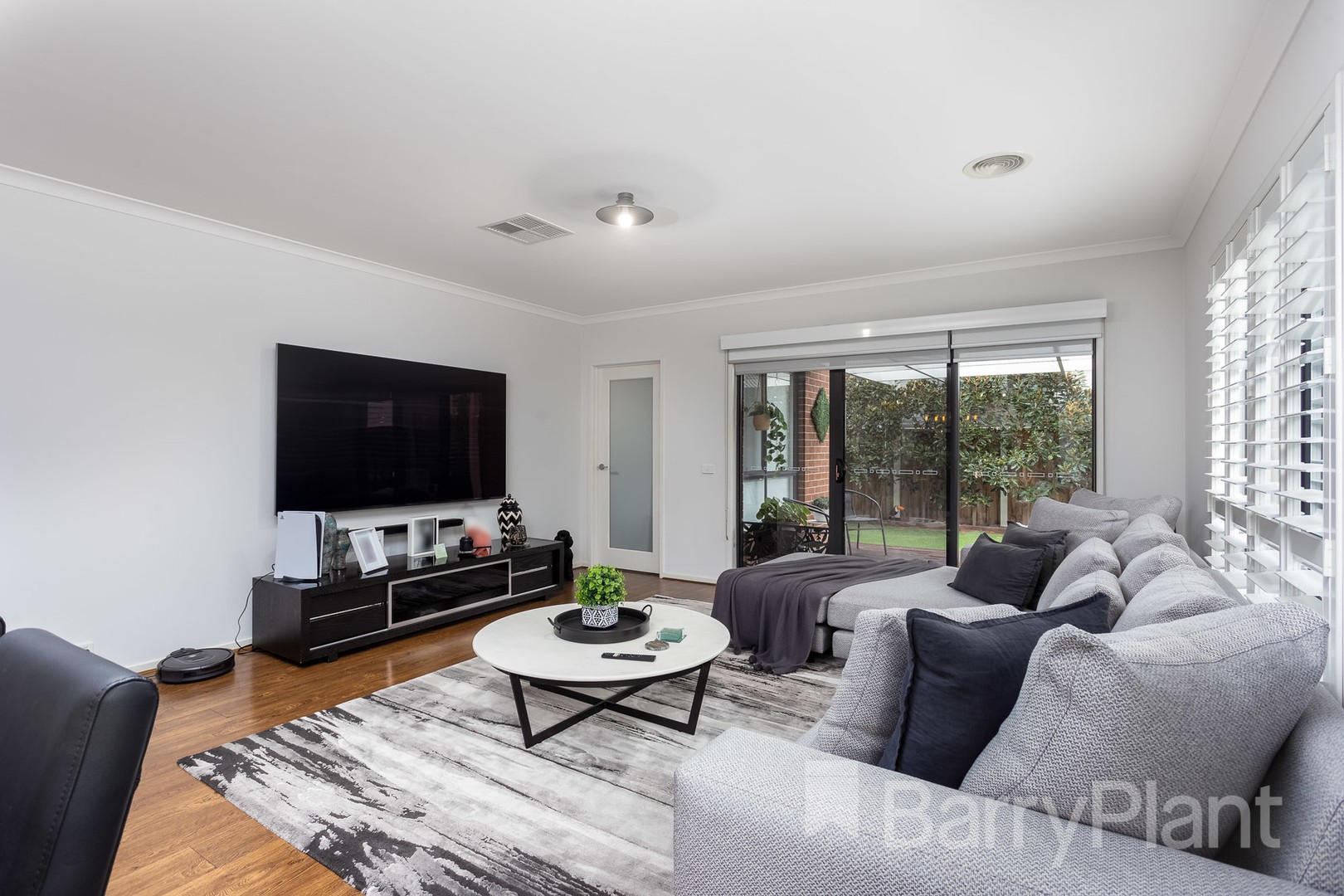 21 Evesham Drive, Point Cook, VIC 3030, Point Cook - Thumbnail 5