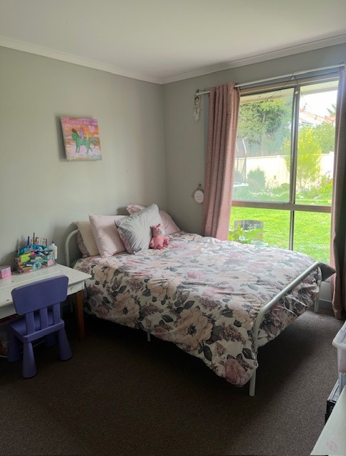 21 Fastnet Drive, Taylors Lakes, VIC 3038 - Thumbnail 2 - 24/11/2025