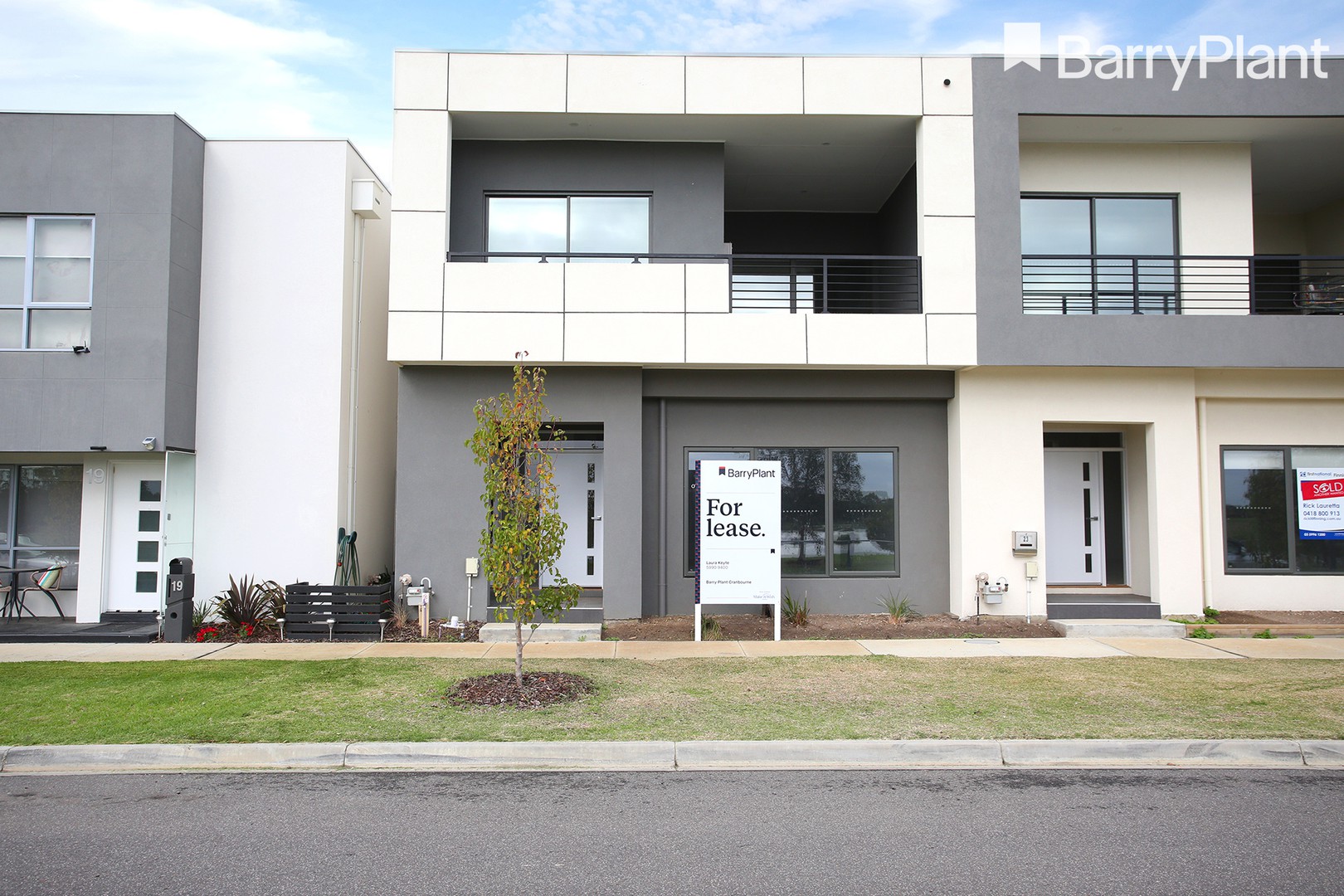21 Fergus Lane, Cranbourne West, VIC 3977, Cranbourne West - Thumbnail 2