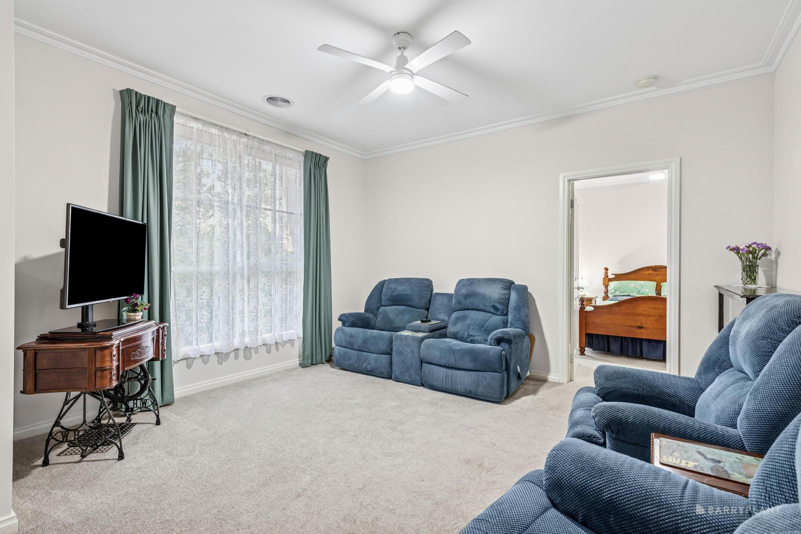 21 Ferguson Street, Mitcham, VIC 3132, Mitcham - Thumbnail 2