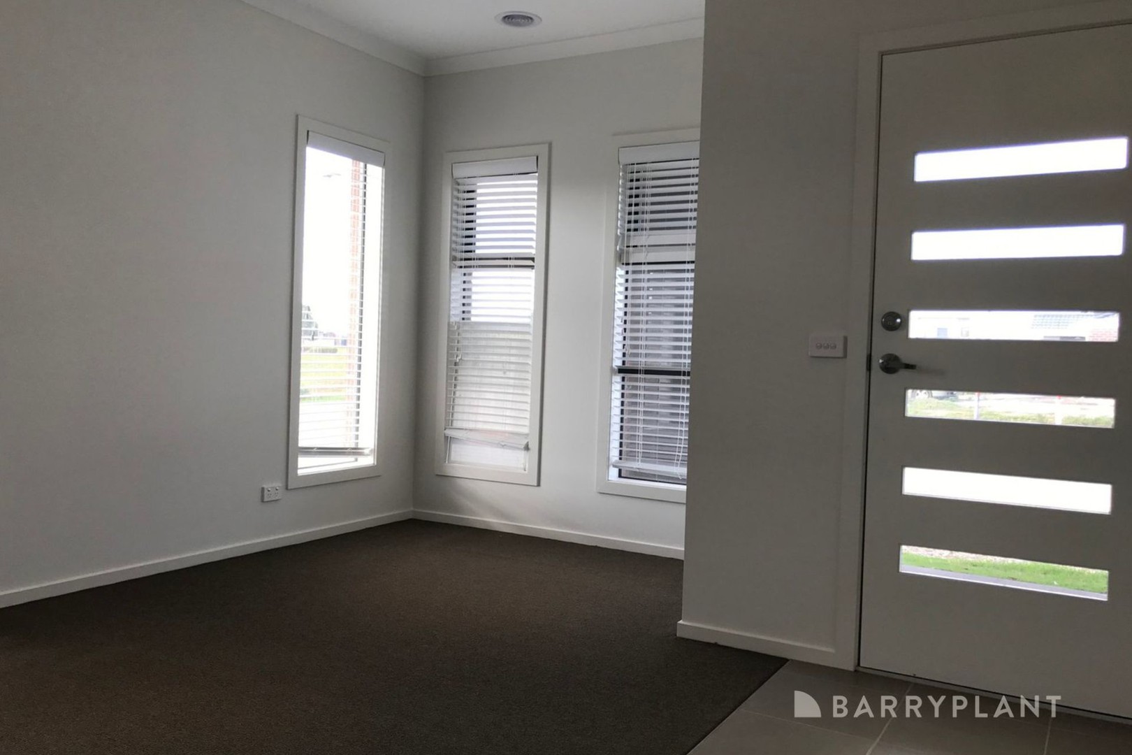 21 Flourish Way, Werribee, VIC 3030, Werribee - Thumbnail 2