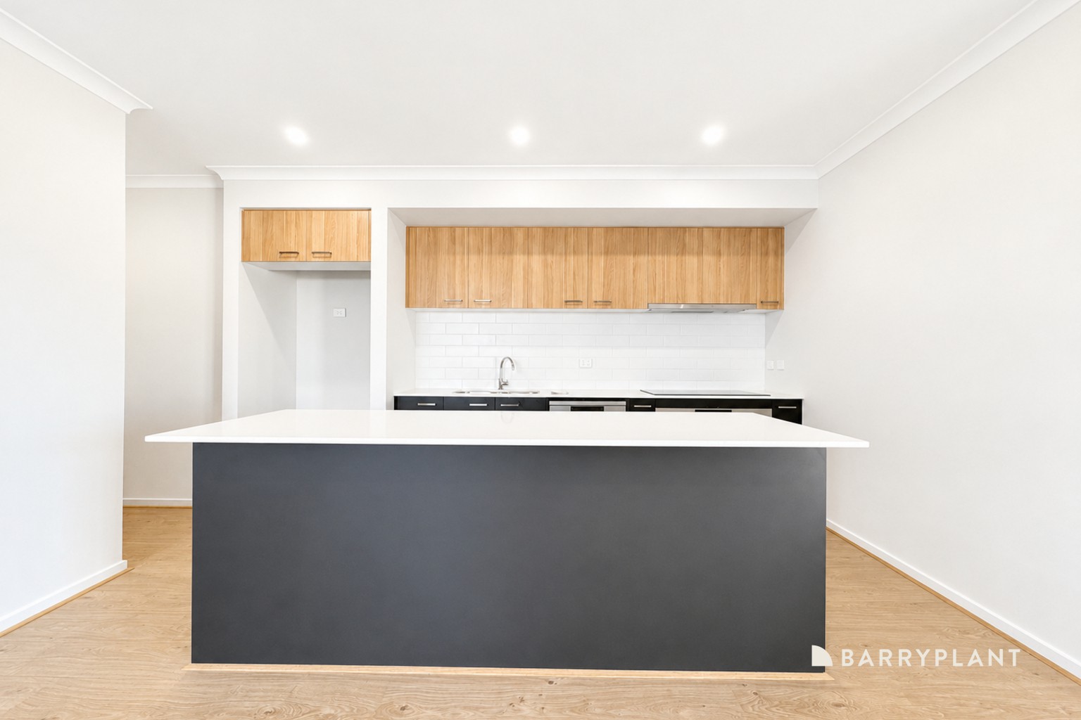 21 Fountain Road, Pakenham, VIC 3810 - Thumbnail 1 - 14/05/2026