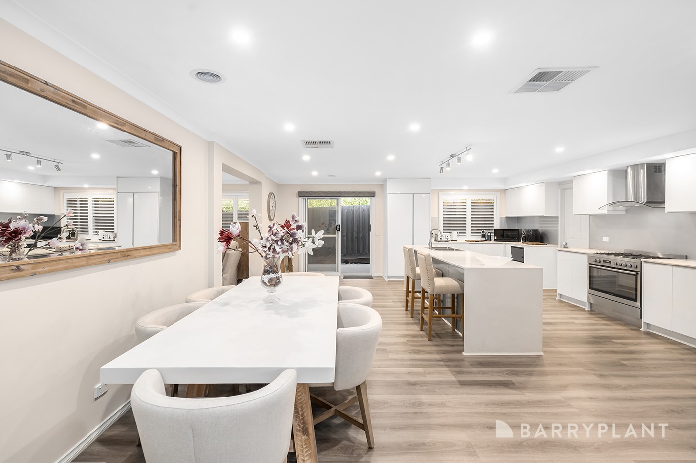 21 Freshfield Avenue, Mooroolbark, VIC 3138, Mooroolbark - Thumbnail 6