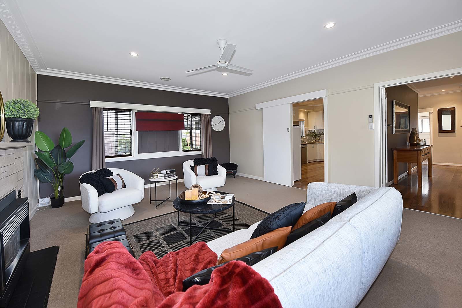 21 Gellibrand Crescent, Reservoir, VIC 3073, Reservoir - Thumbnail 4