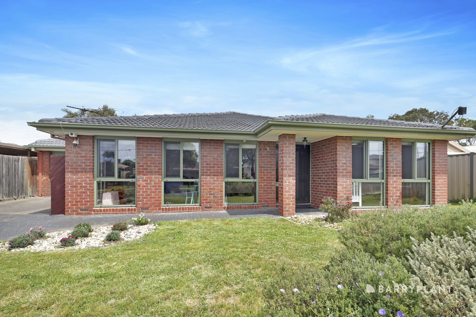 21 Glendale Avenue, Epping, VIC 3076, Epping - Thumbnail 2