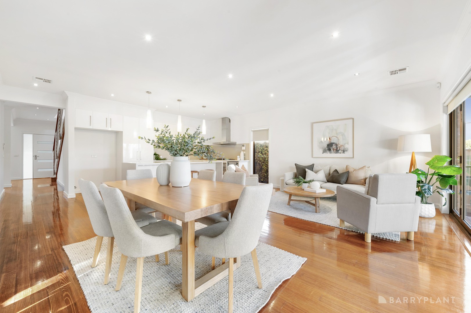 21 Glenview Road, Doncaster East, VIC 3109, Doncaster East - Thumbnail 3