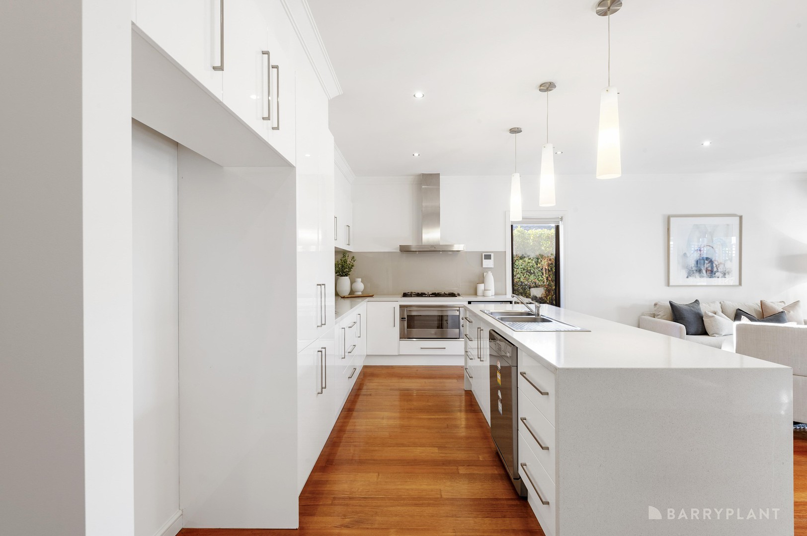 21 Glenview Road, Doncaster East, VIC 3109, Doncaster East - Thumbnail 5