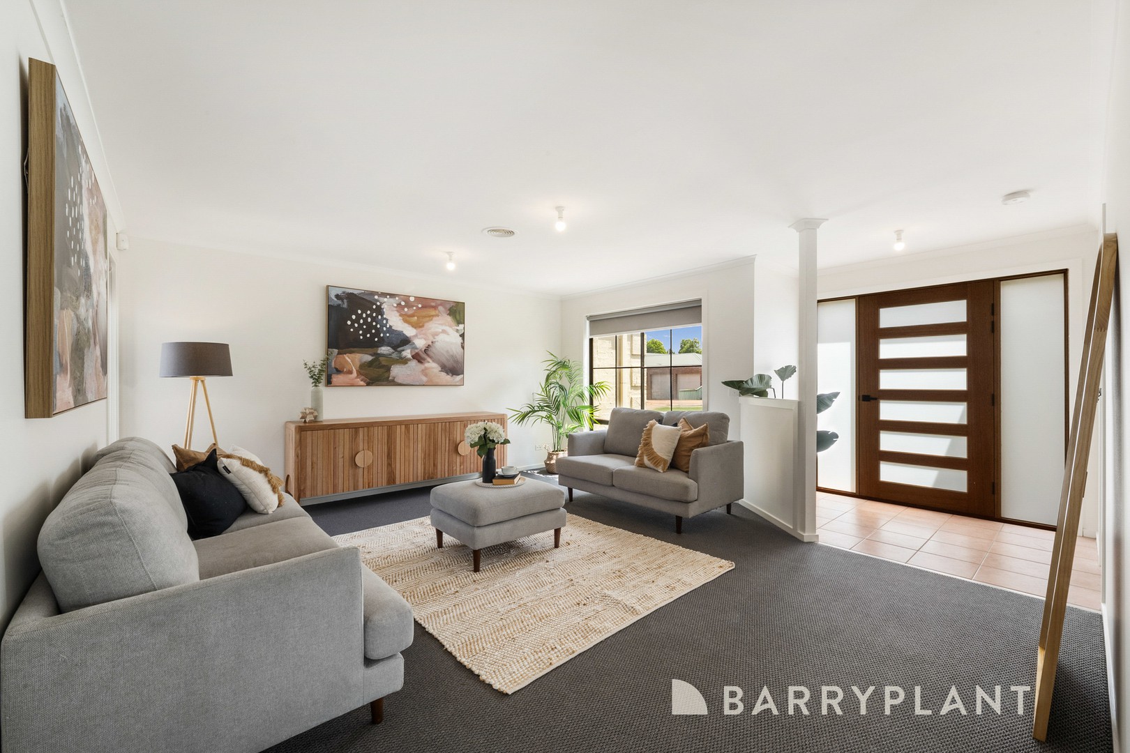 21 Goulburn Circuit, Caroline Springs, VIC 3023 - Thumbnail 2 - 28/04/2025