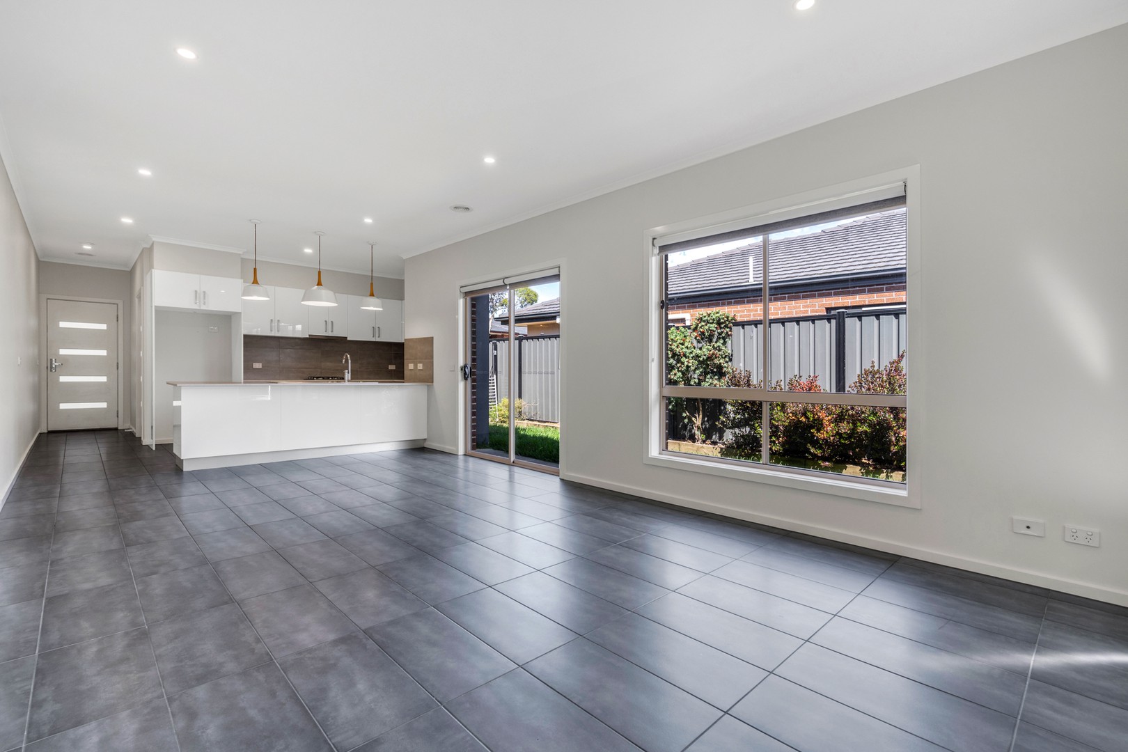 21 Grace Street, Craigieburn, VIC 3064, Craigieburn - Thumbnail 3