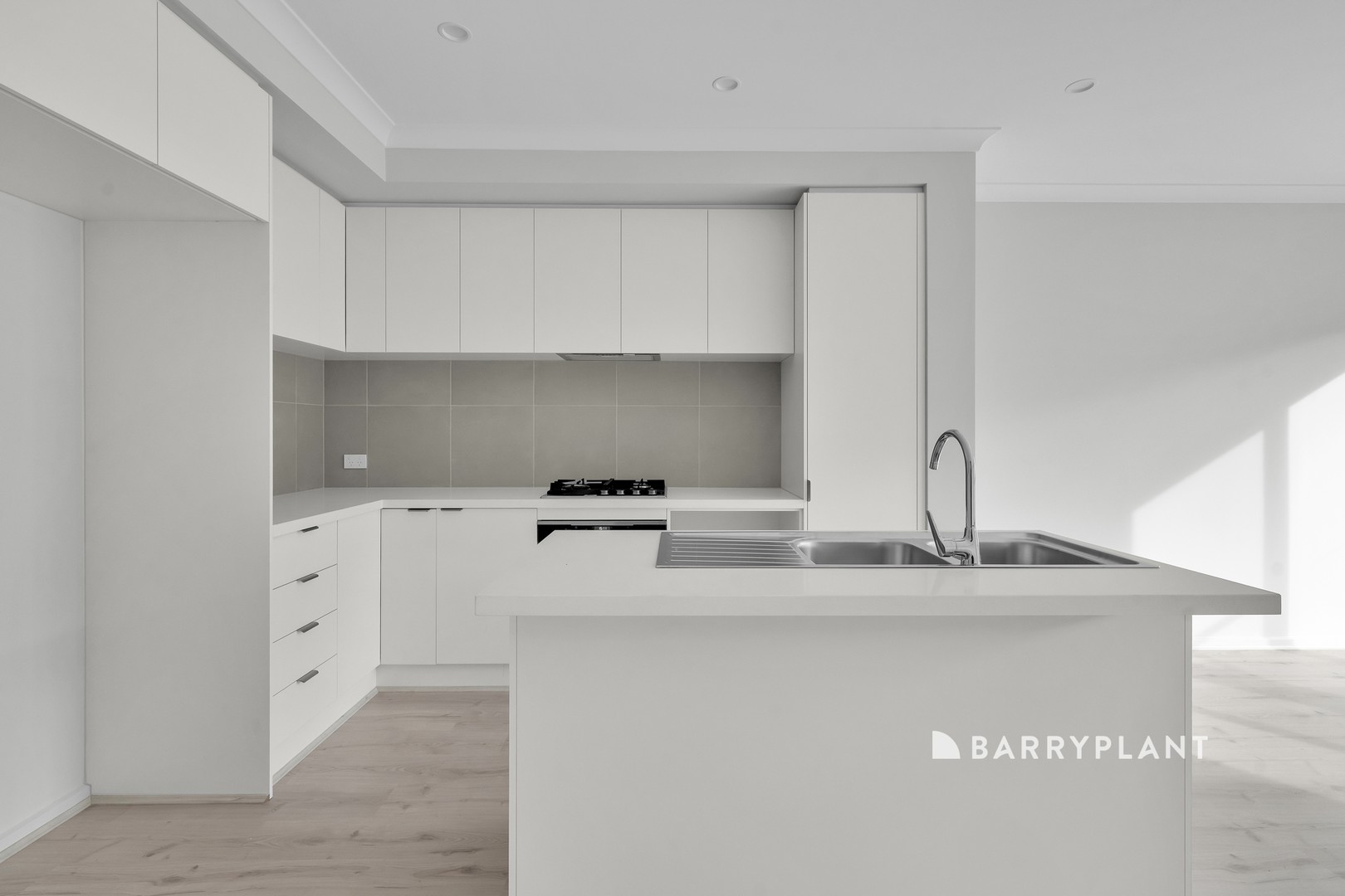 21 Guisard Way, Clyde North, VIC 3978, Clyde North - Thumbnail 5