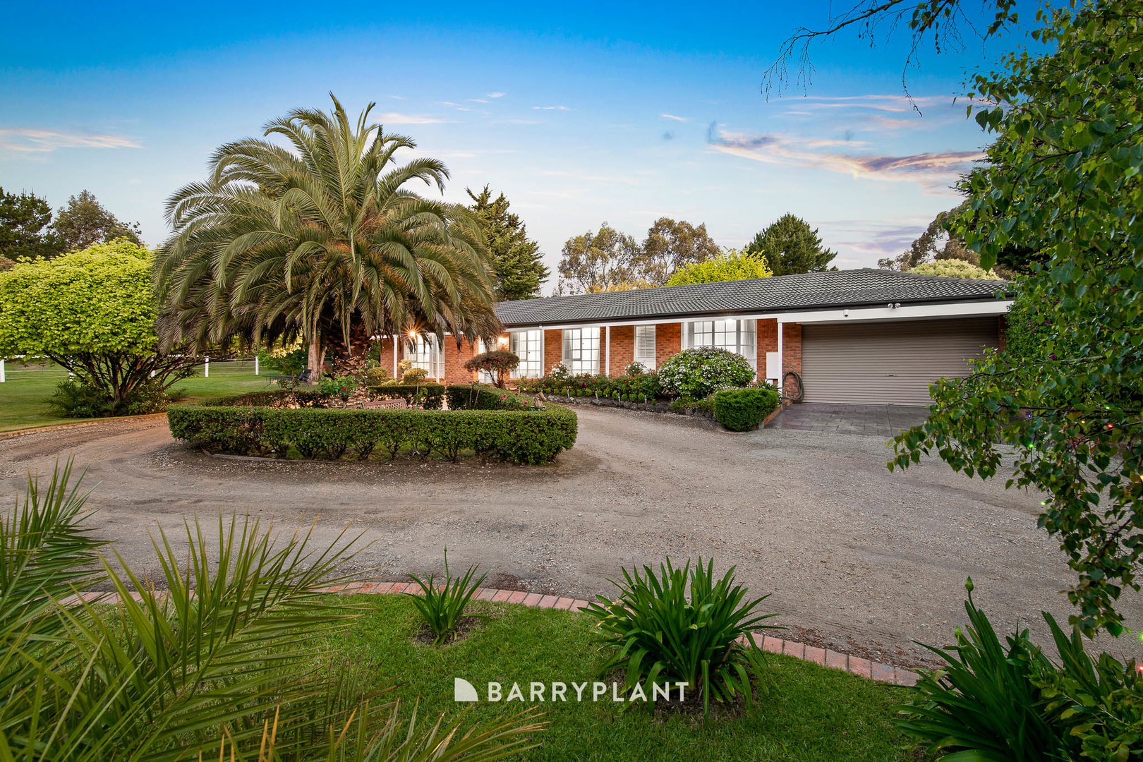 21 Gymkhana Court, Endeavour Hills, VIC 3802, Endeavour Hills - Thumbnail 3
