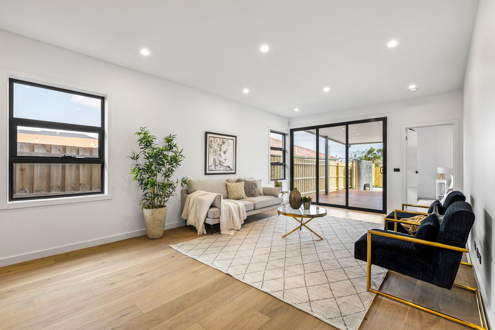 21 Haldane Road, Niddrie, VIC 3042, Niddrie - Thumbnail 2