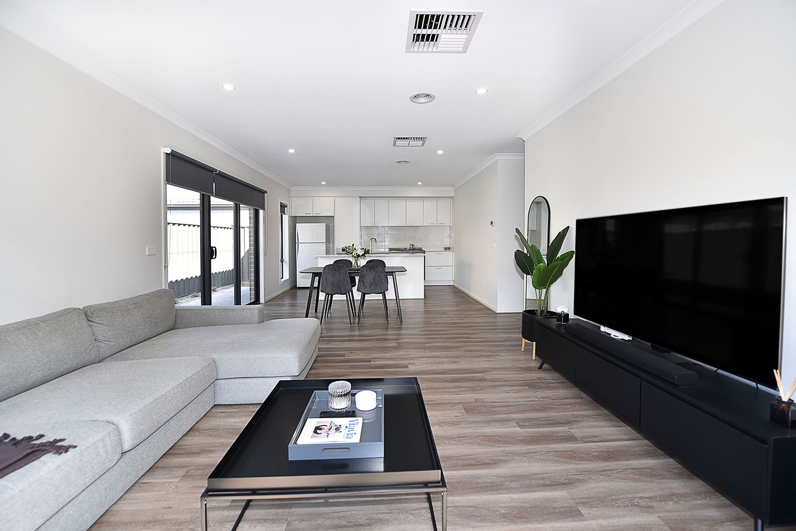 21 Hallcroft Road, Greenvale, VIC 3059, Greenvale - Thumbnail 2