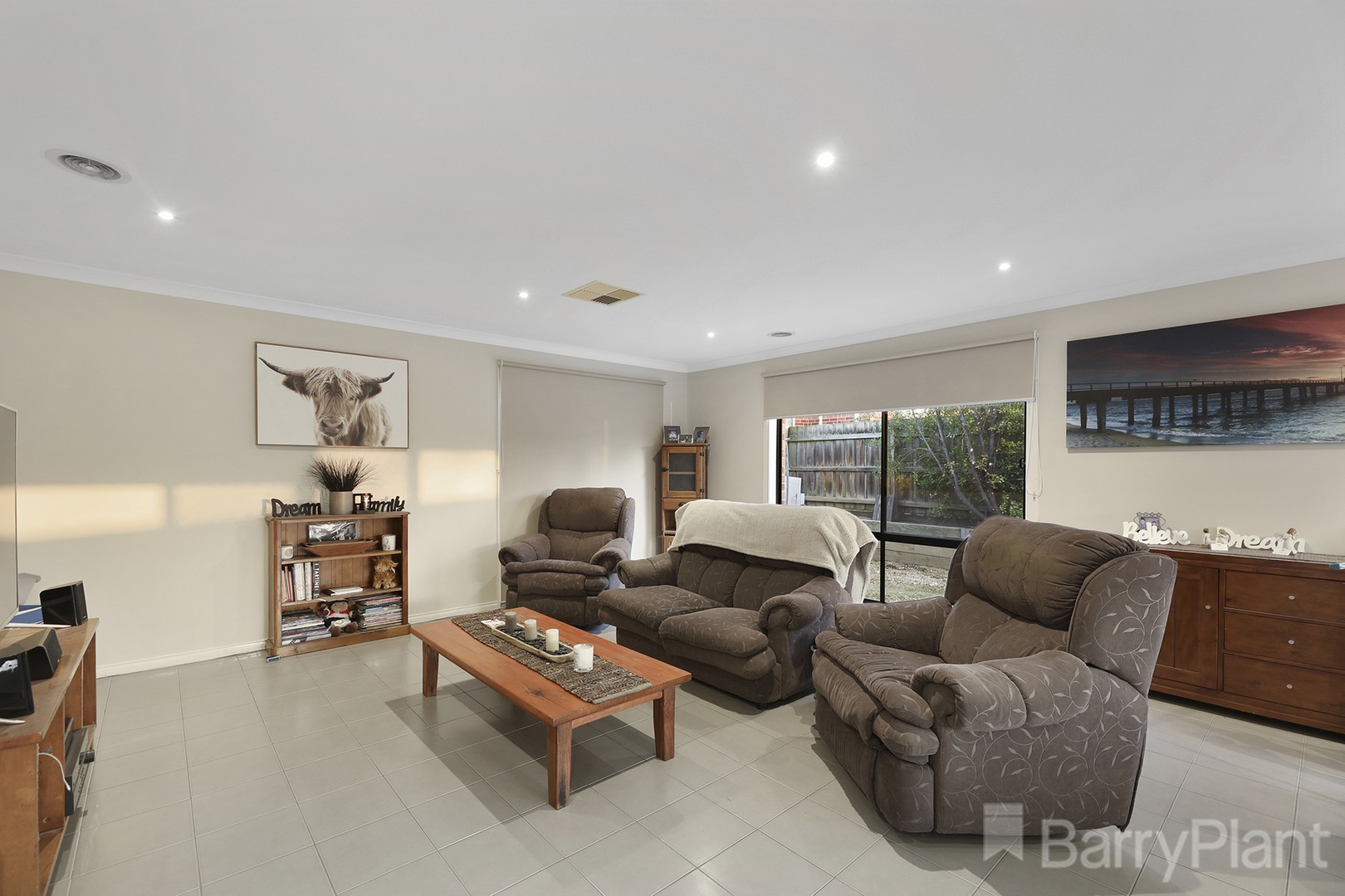 21 Harmon Drive, Drouin, VIC 3818, Drouin - Thumbnail 2
