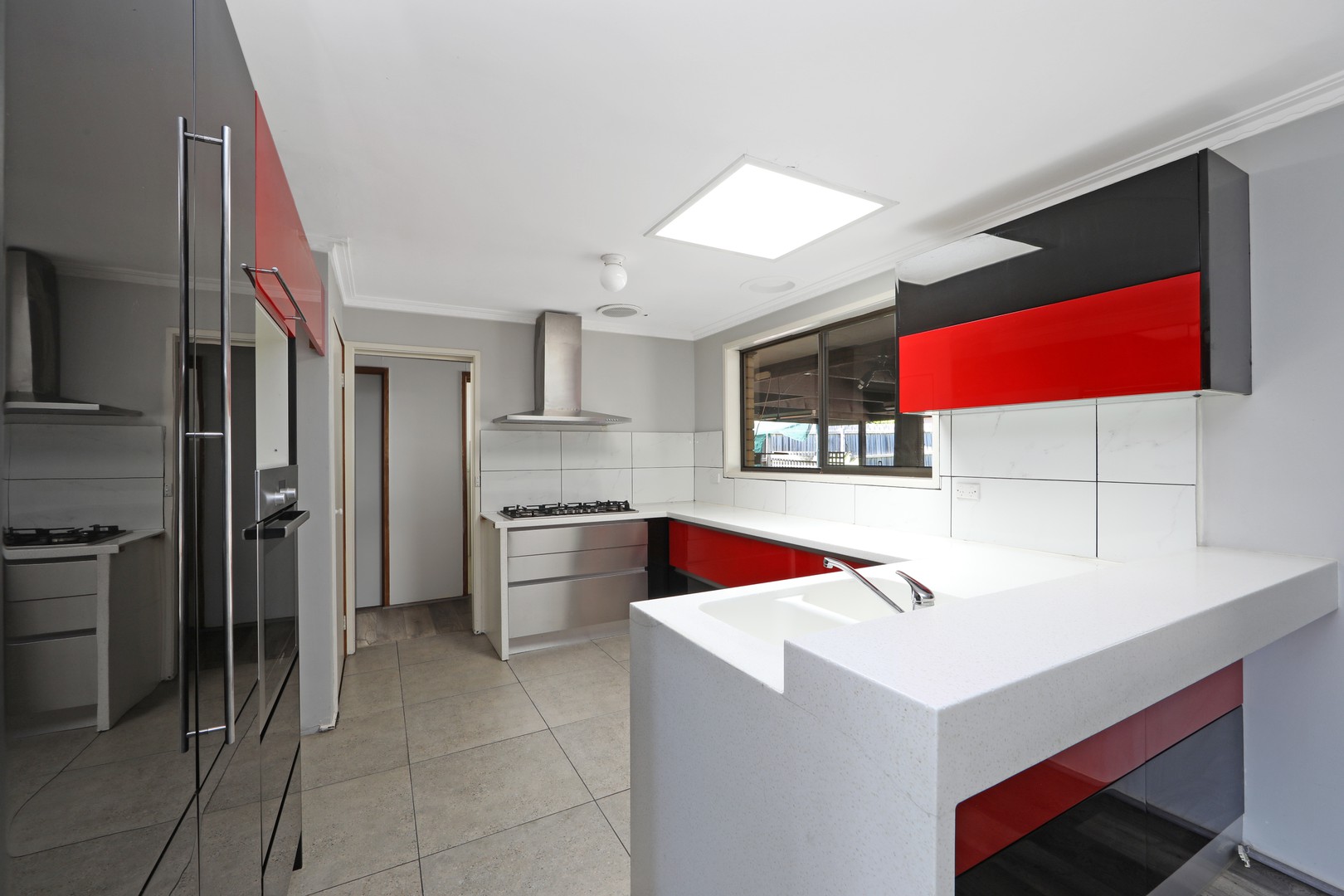 21 Hillview Avenue, Rowville, VIC 3178, Rowville - Thumbnail 4